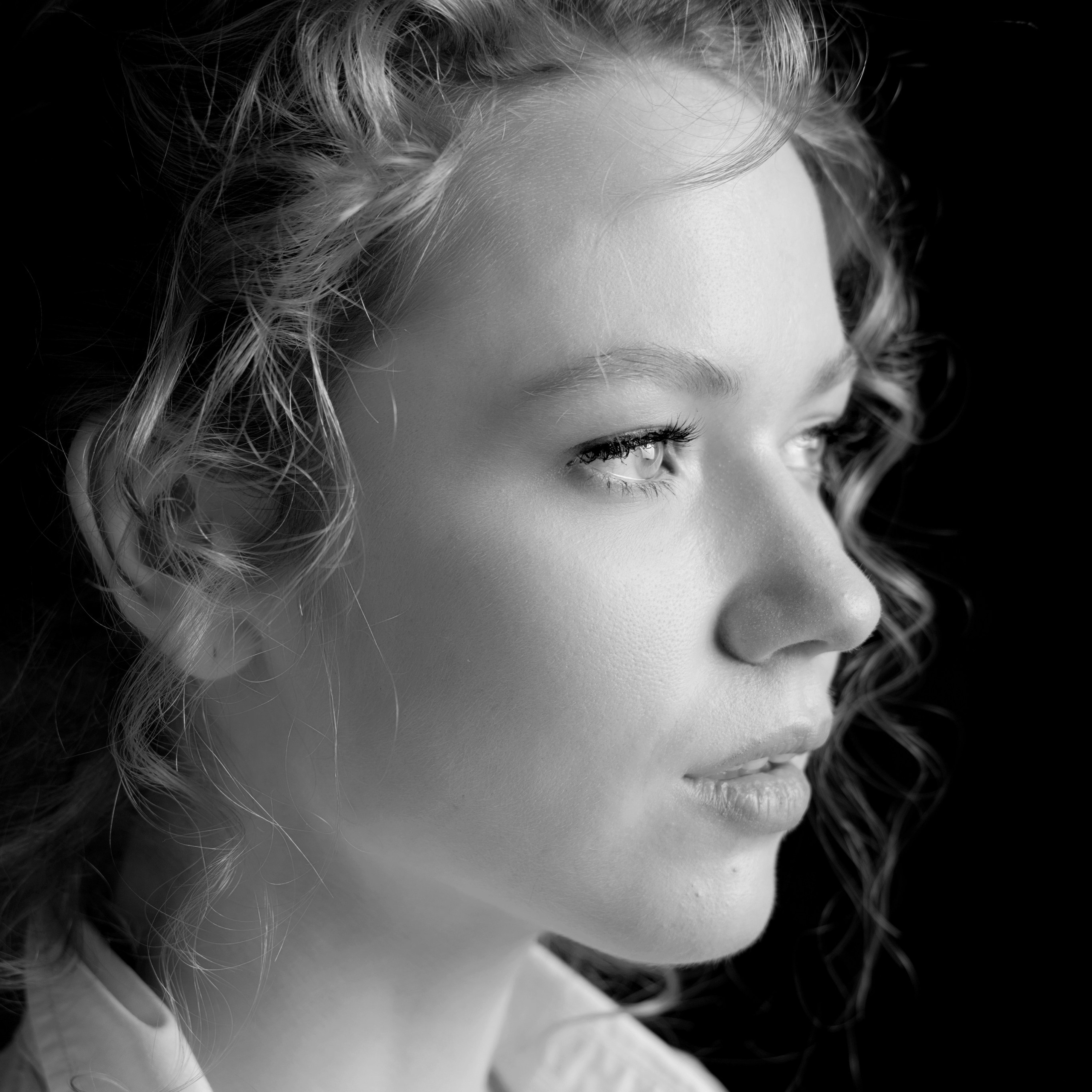 Портретный фотограф