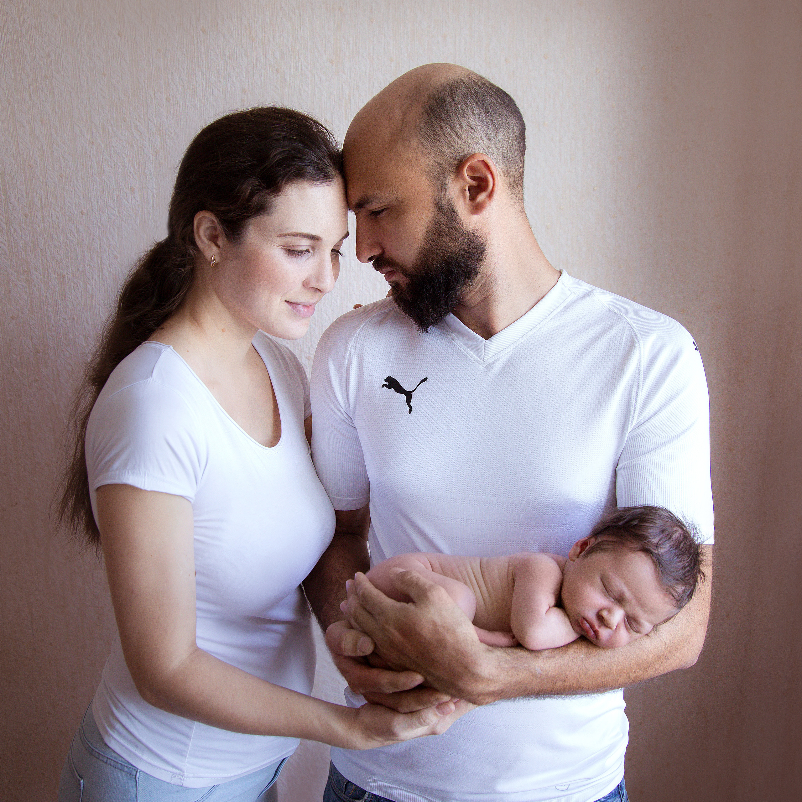 Семейные кадры. Фотограф новорожденных Ростов-на-Дону Яна Рутта