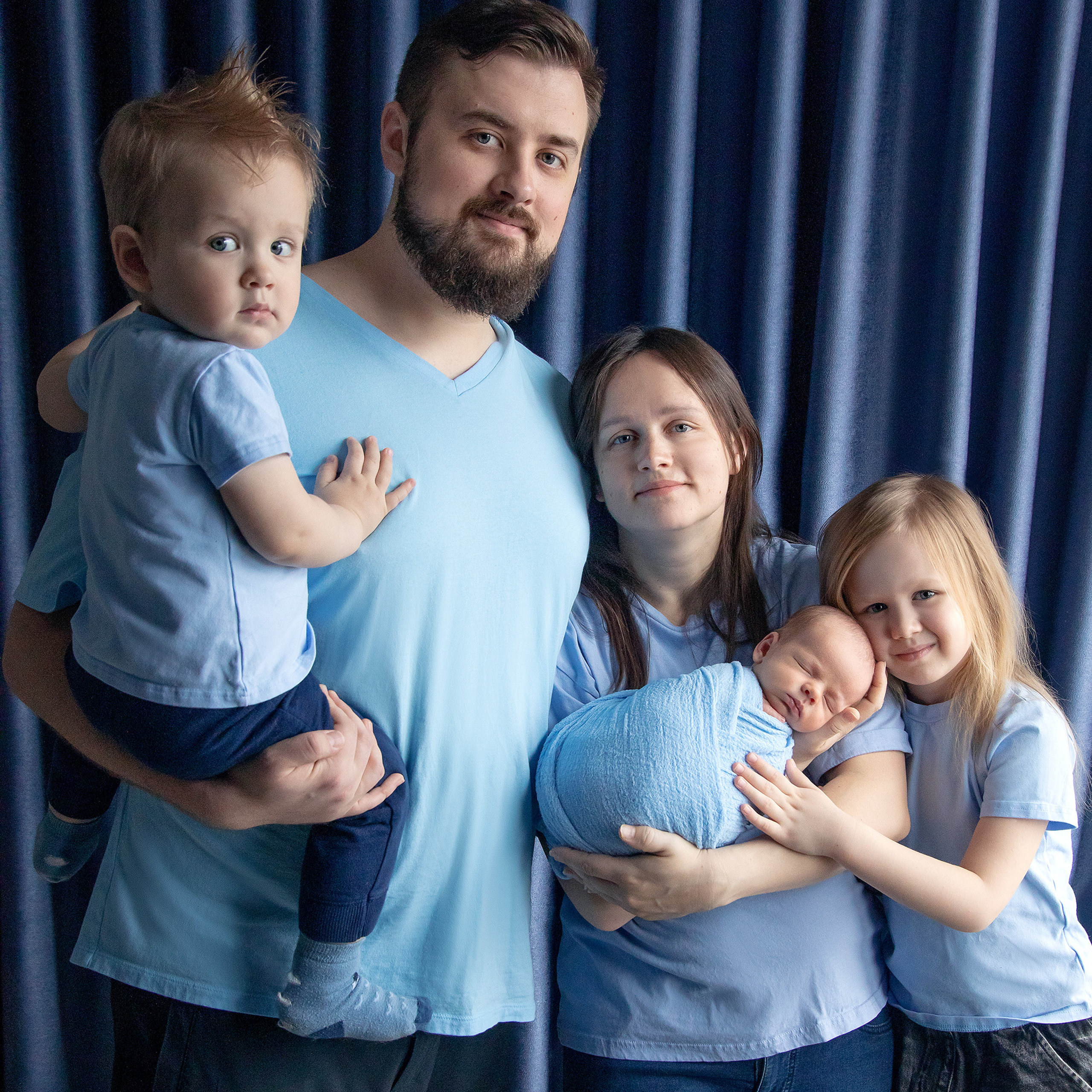 Семейные кадры. Фотограф новорожденных Ростов-на-Дону Яна Рутта