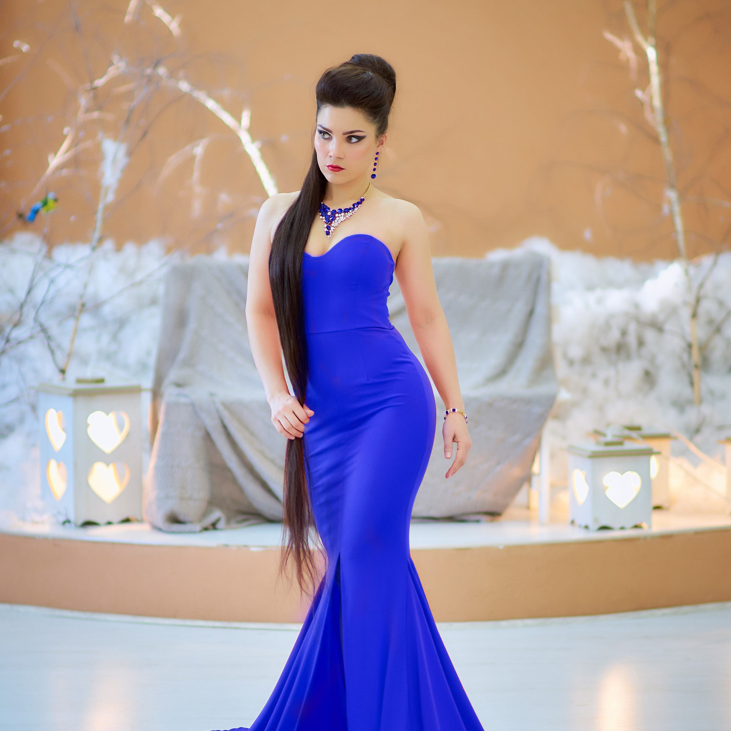 Сандра электрик 42-44р силуэтное на молнии 1500р