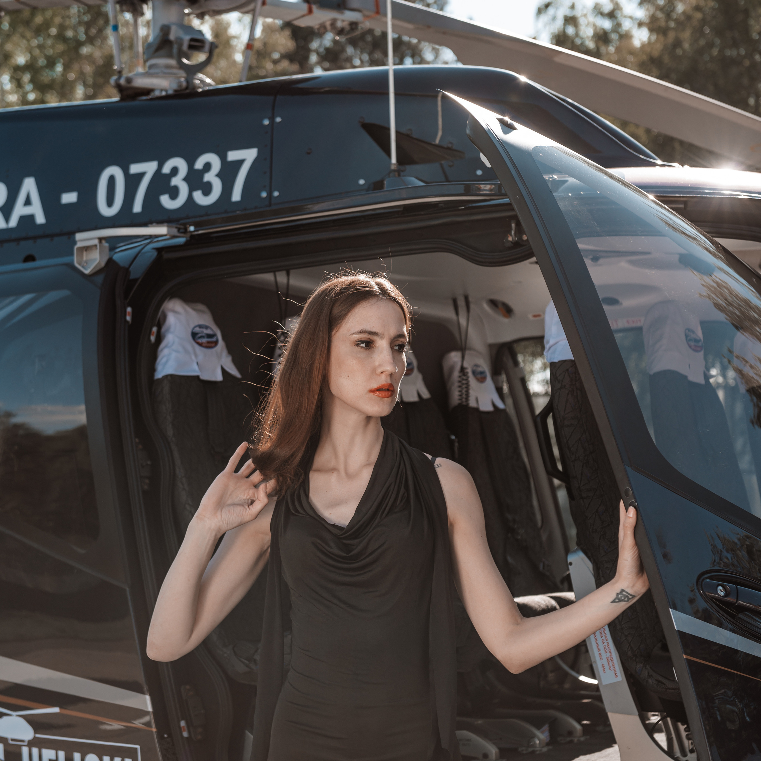 Платье черное Глоу