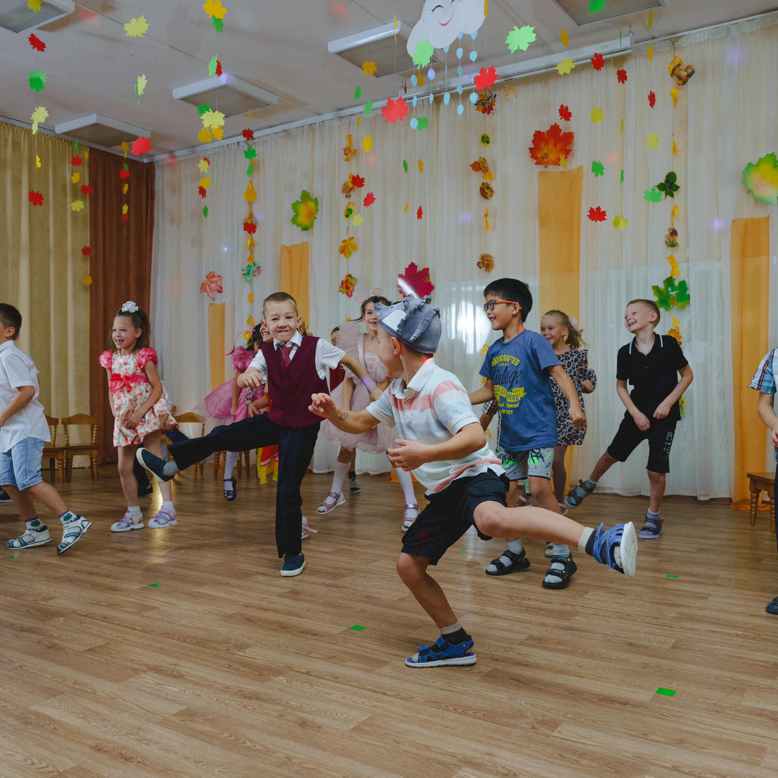 Праздник осени. Фотограф в детский сад в Екатеринбурге, выпускные альбомы Юлия Умерова