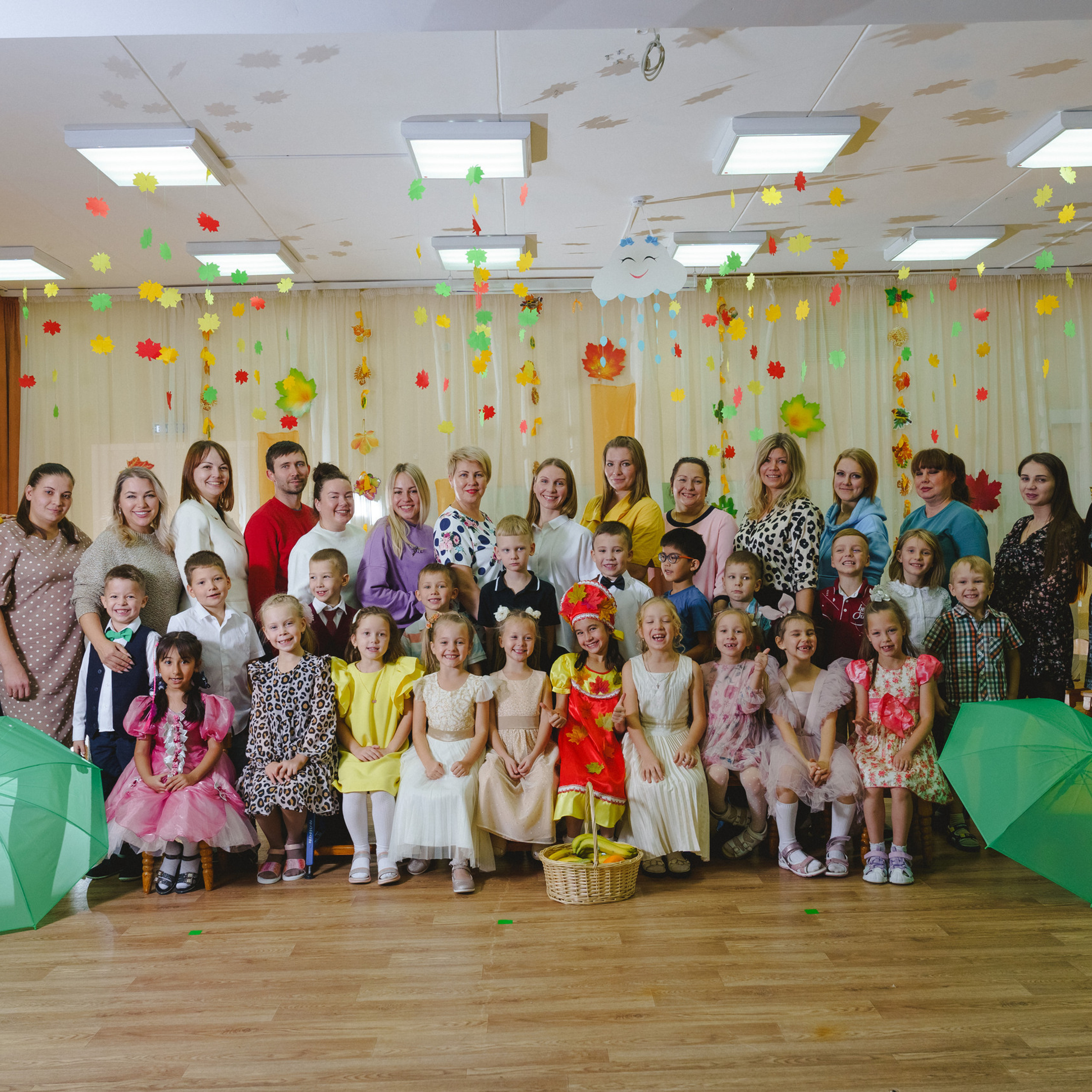 Праздник осени. Фотограф в детский сад в Екатеринбурге, выпускные альбомы Юлия Умерова
