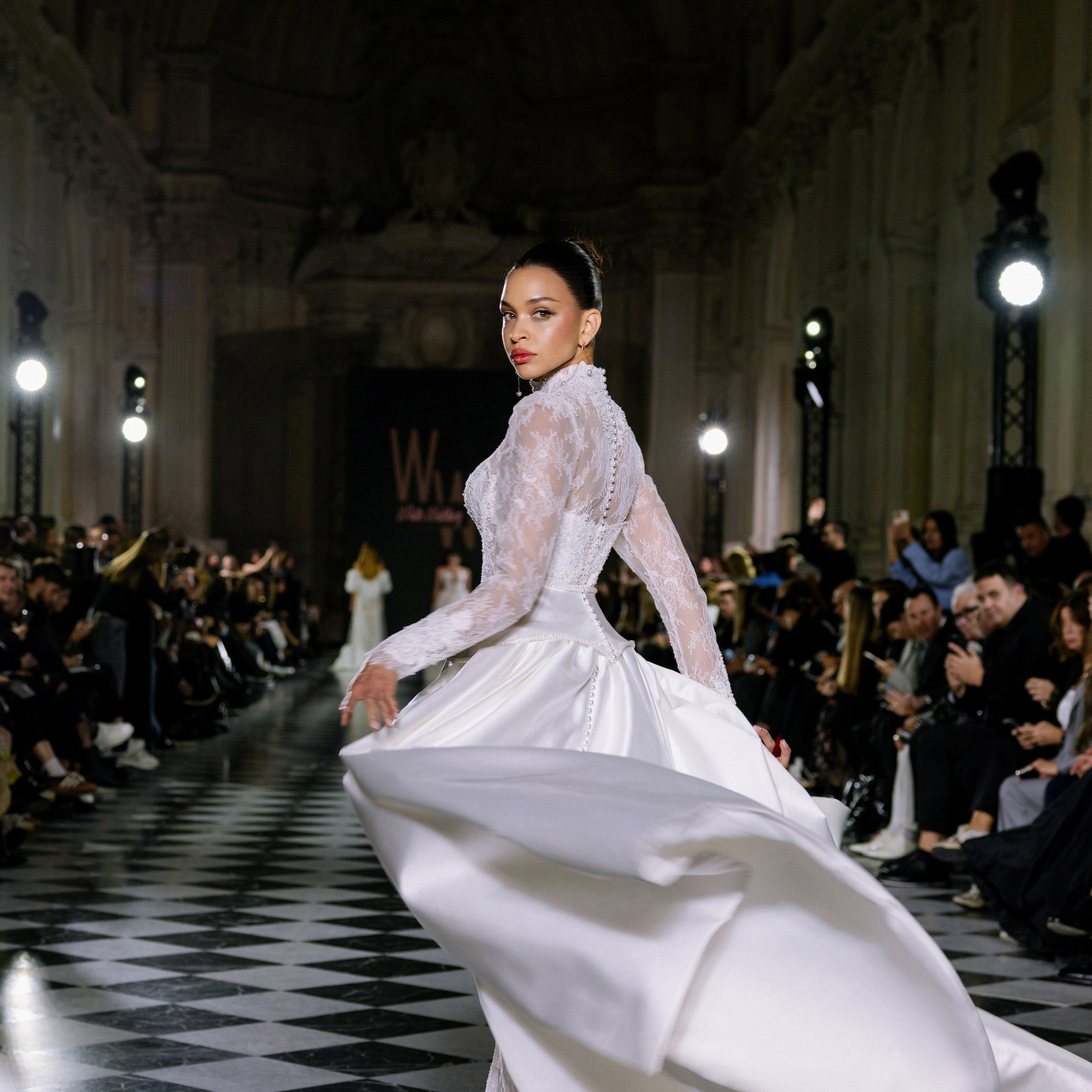 Fashion Show White Wedding platform 2025
