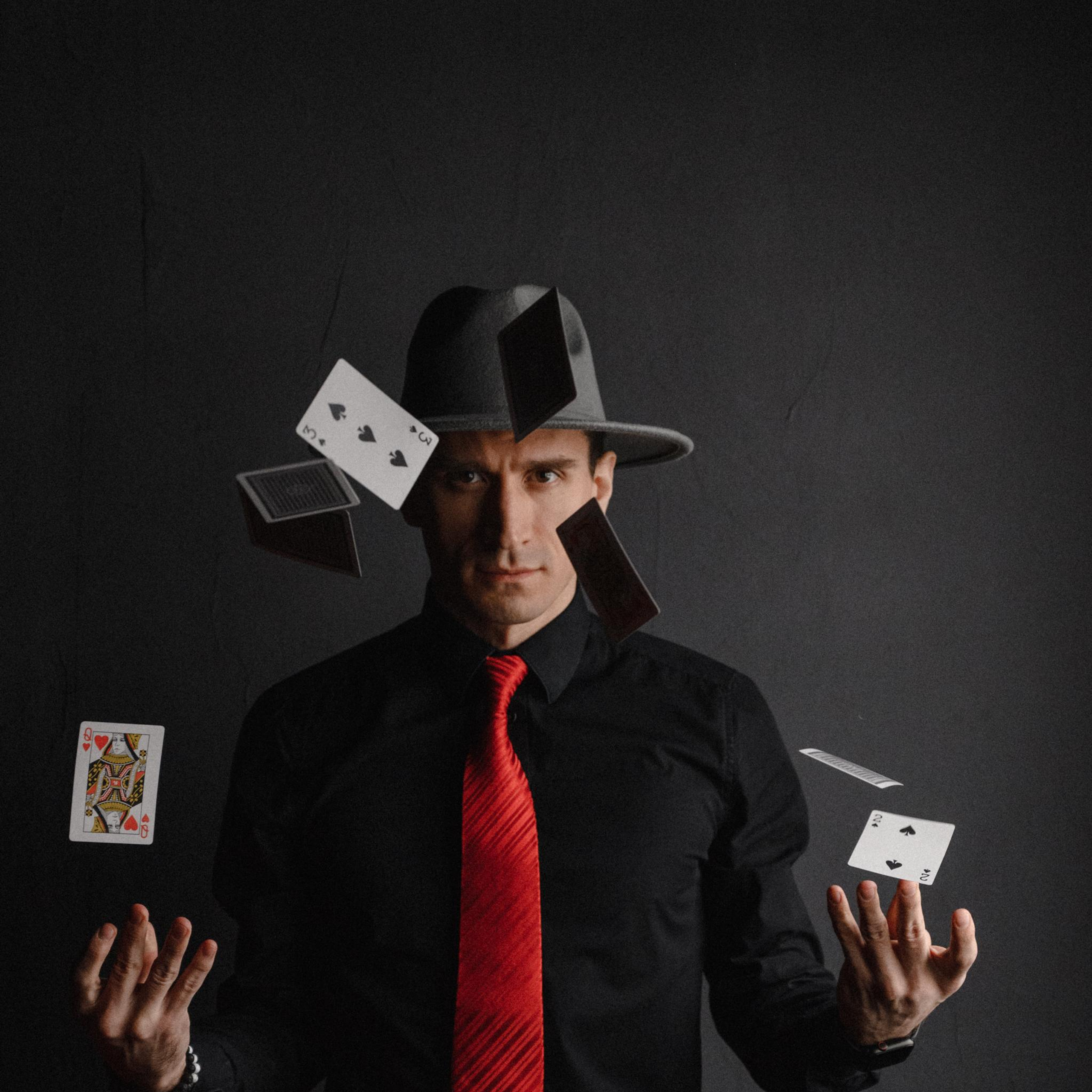 Контент для актера Егора Куприянова