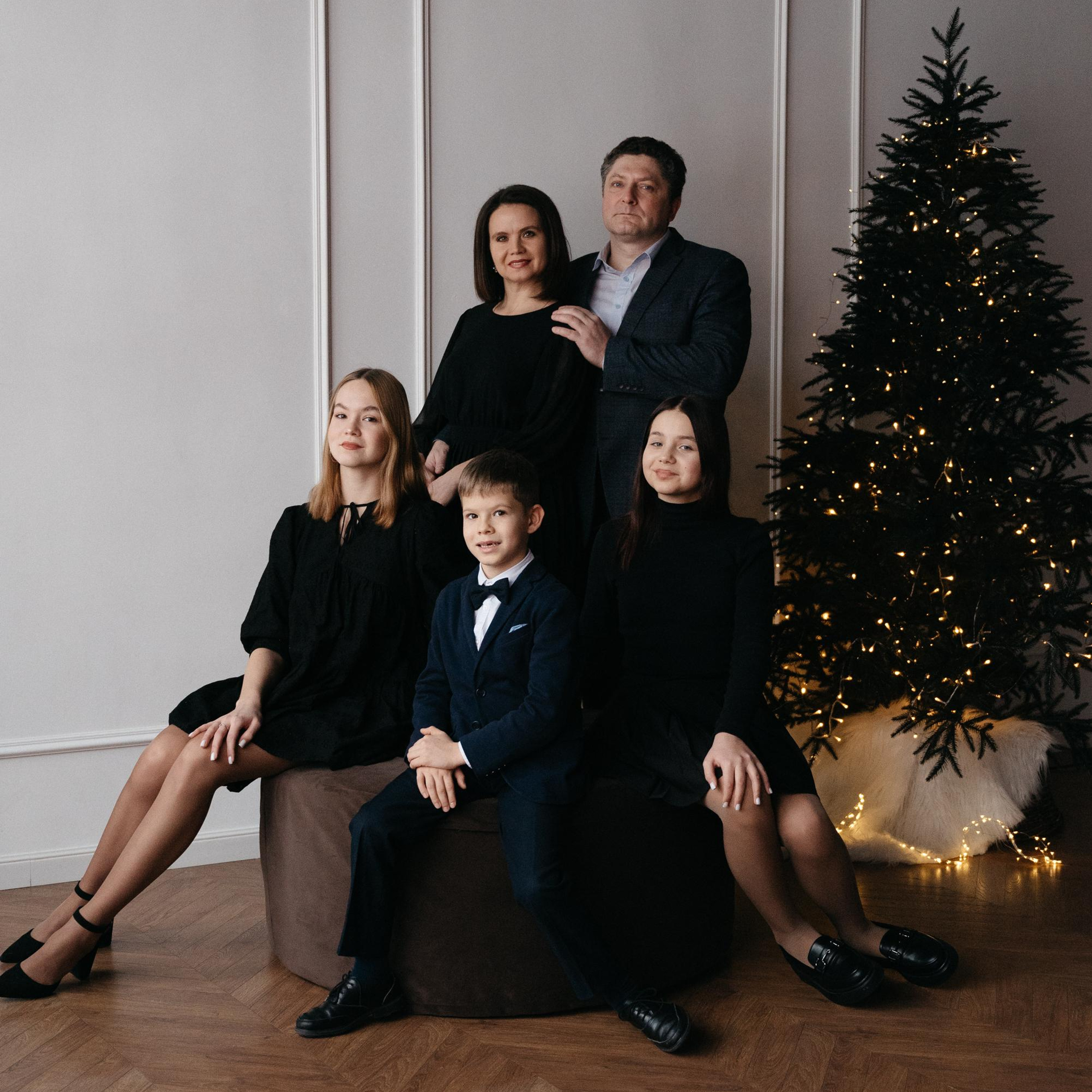 Семейная в студии Tend