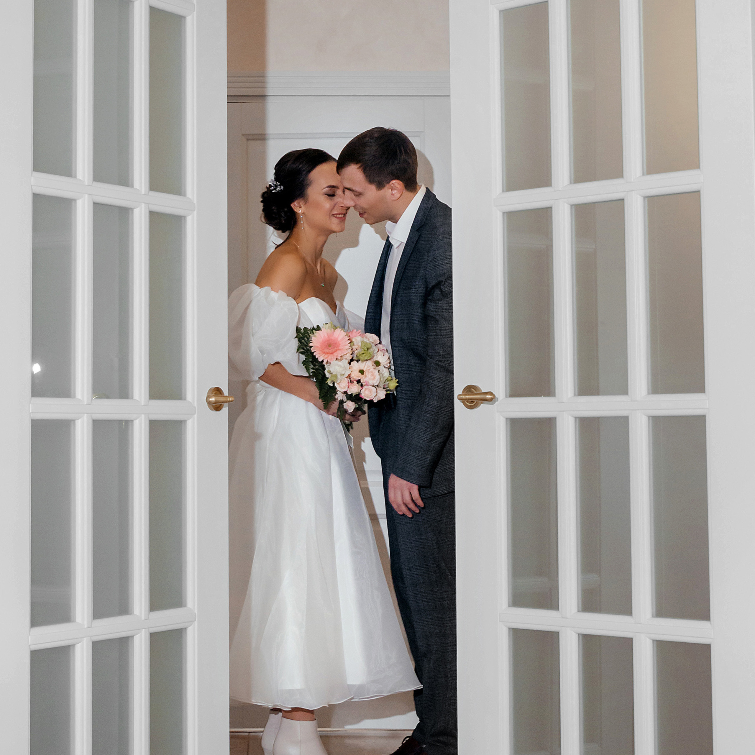 Роспись Владимира и Валерии. Дворец бракосочетания г. Тольятти