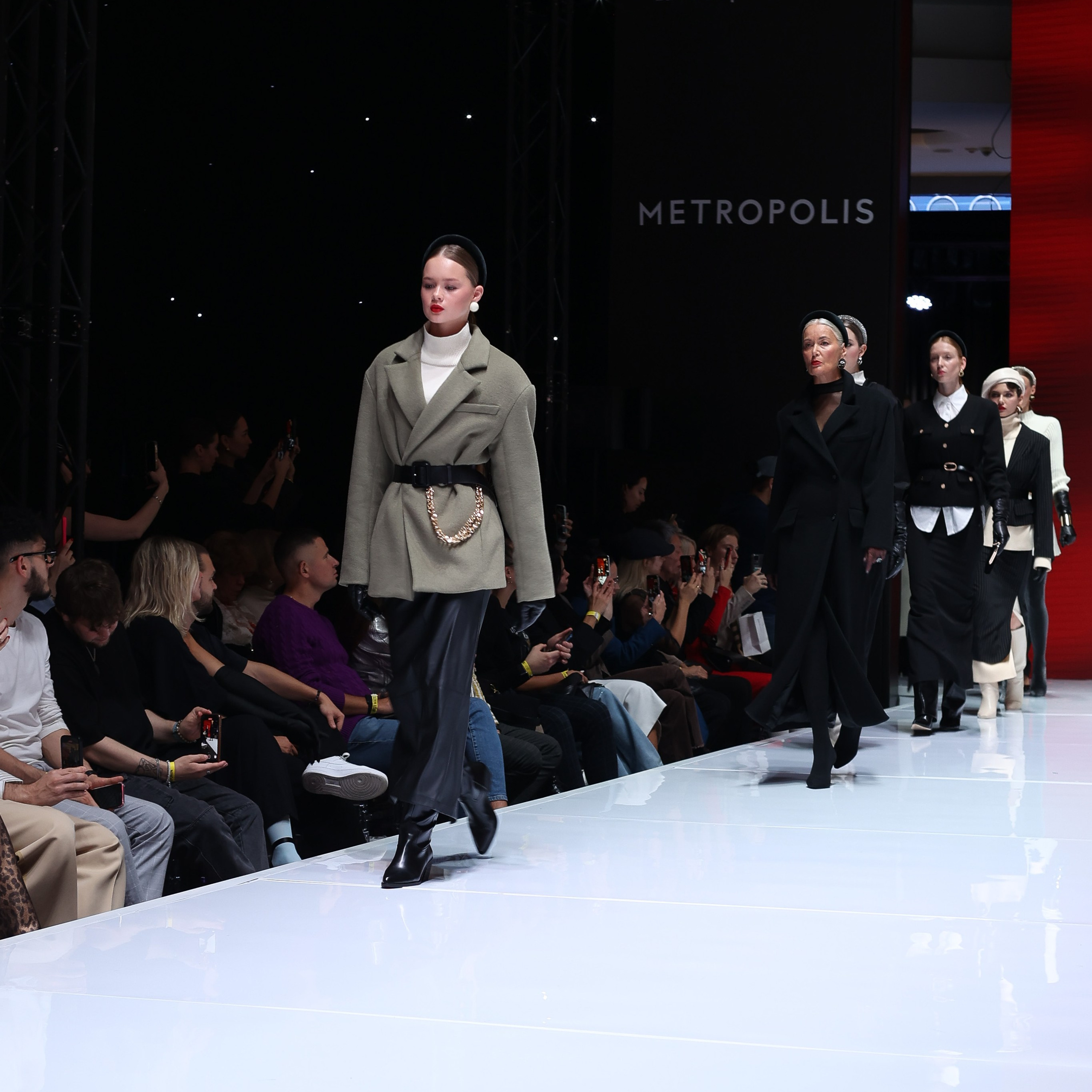 Fashion week october. Abramova Julia — Фотограф