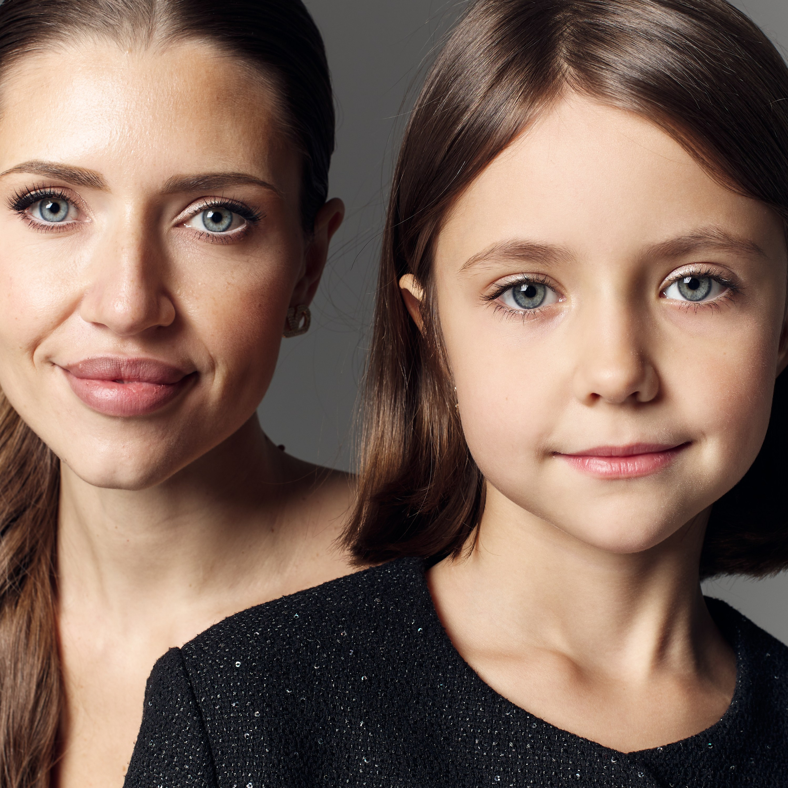 Виктория и Ари