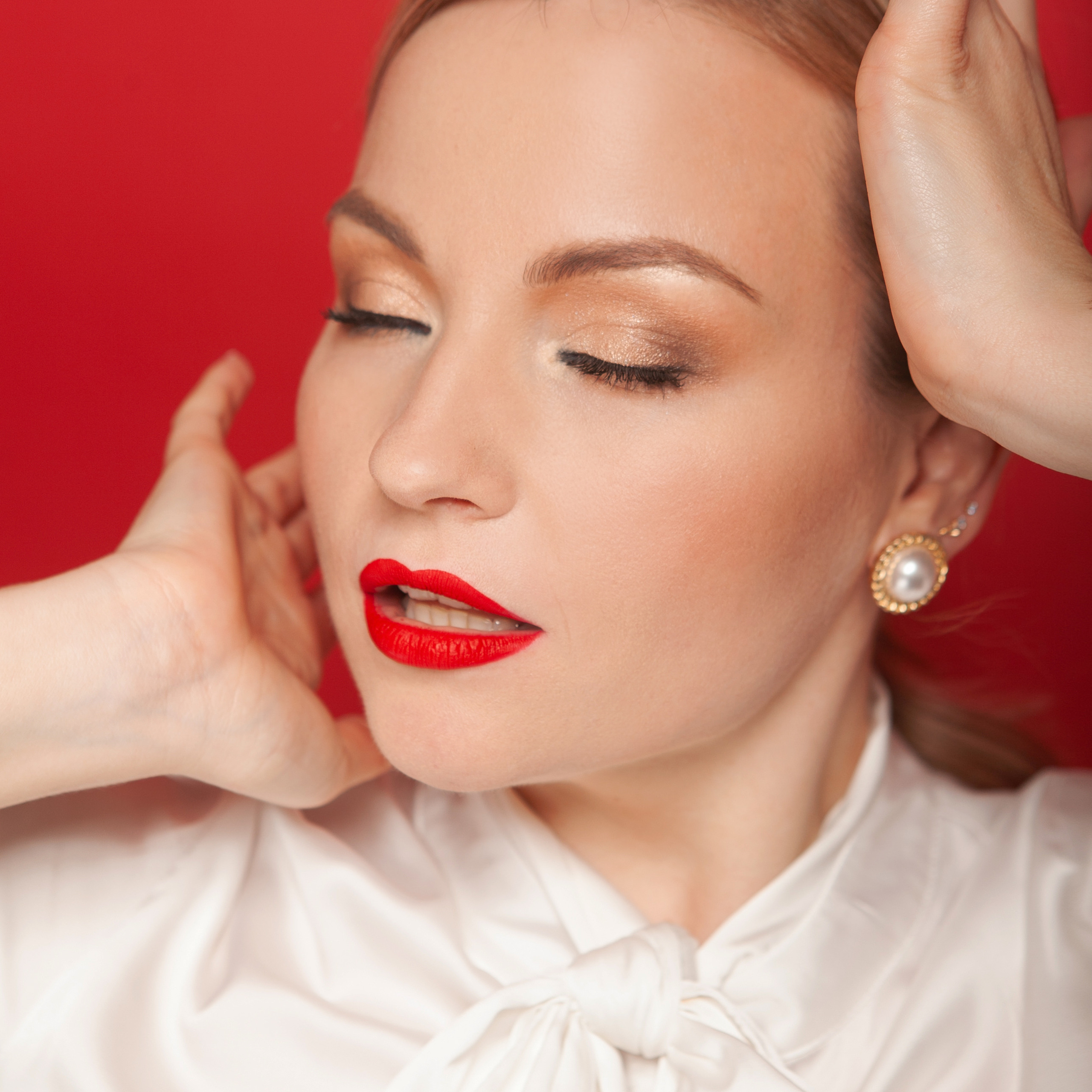 Яркий фотоконтент для визажиста