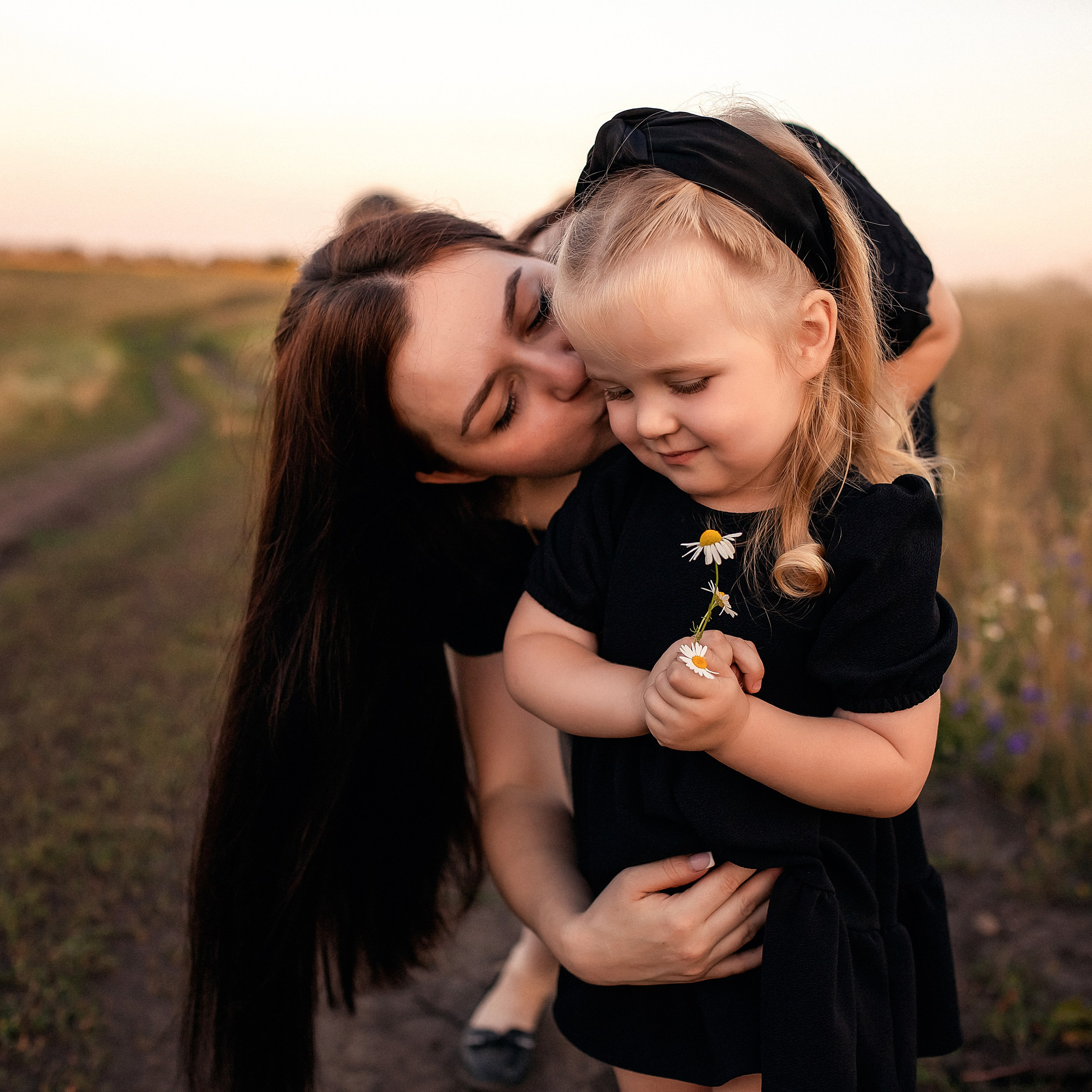 Лера и Дмитрий и прекрасные их девочки