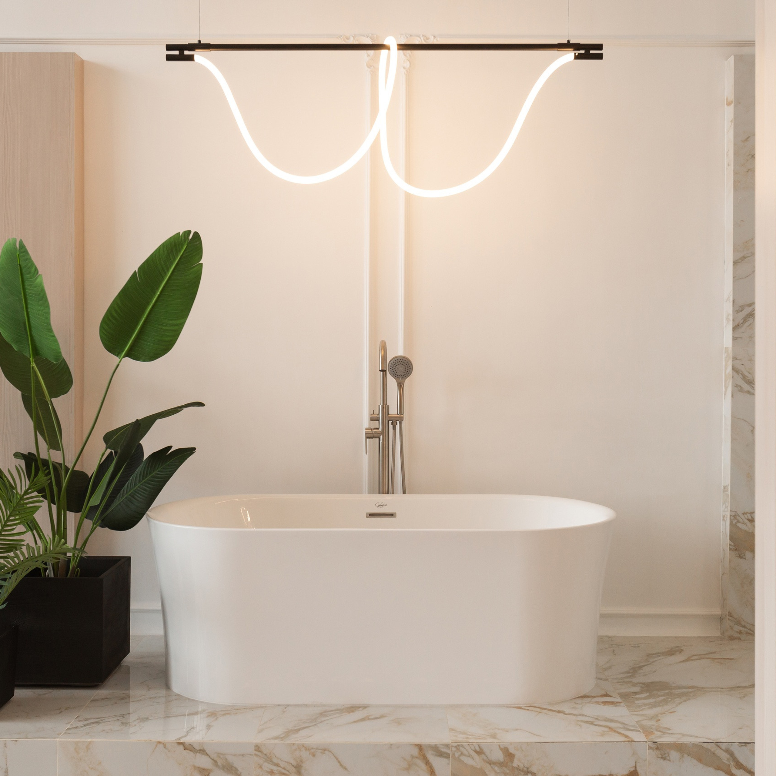 FREEDOM PHOTOSTUDIO. Фотограф — видеограф Галактионов Максим Новосибирск