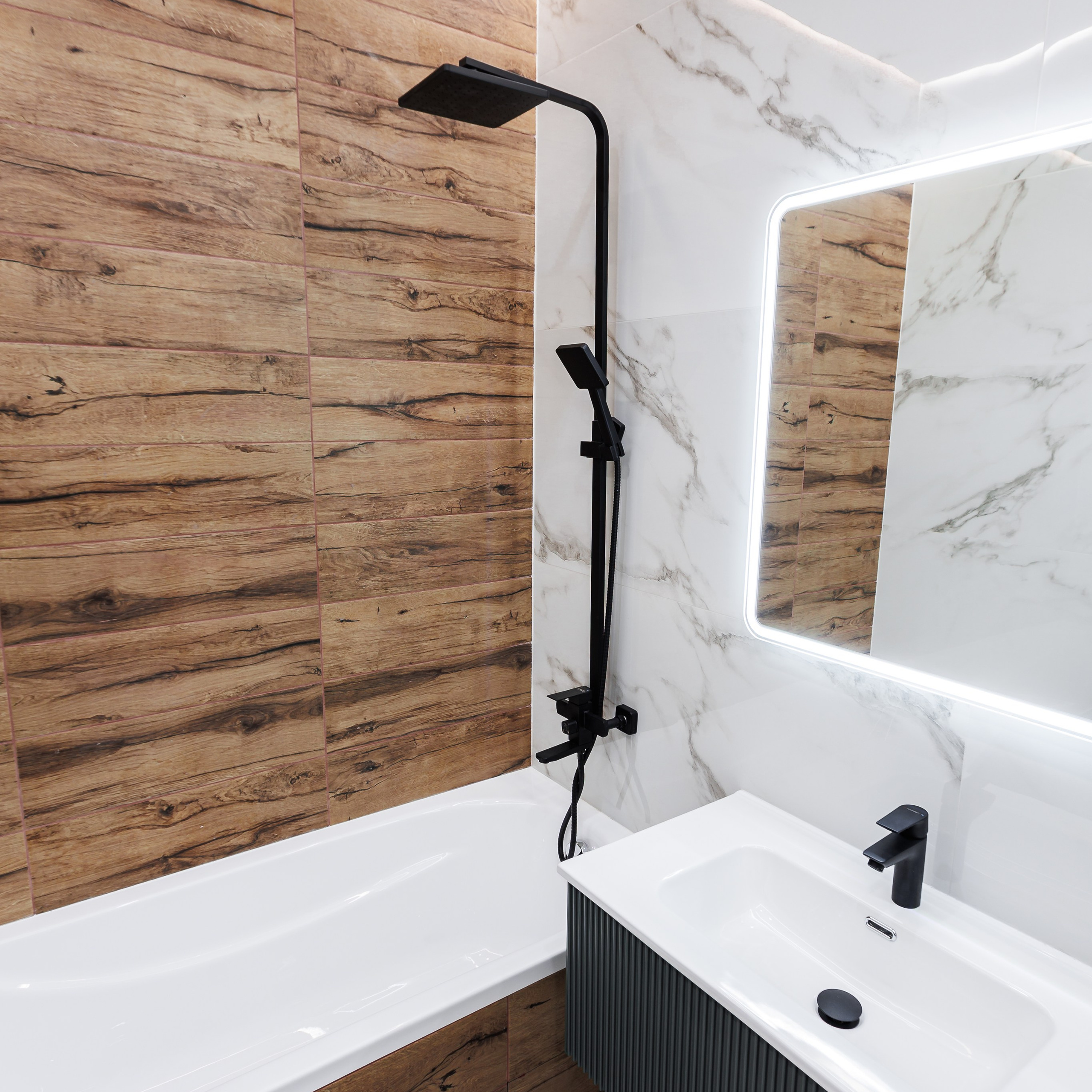 ЖК Парк Столиц, Гонконг