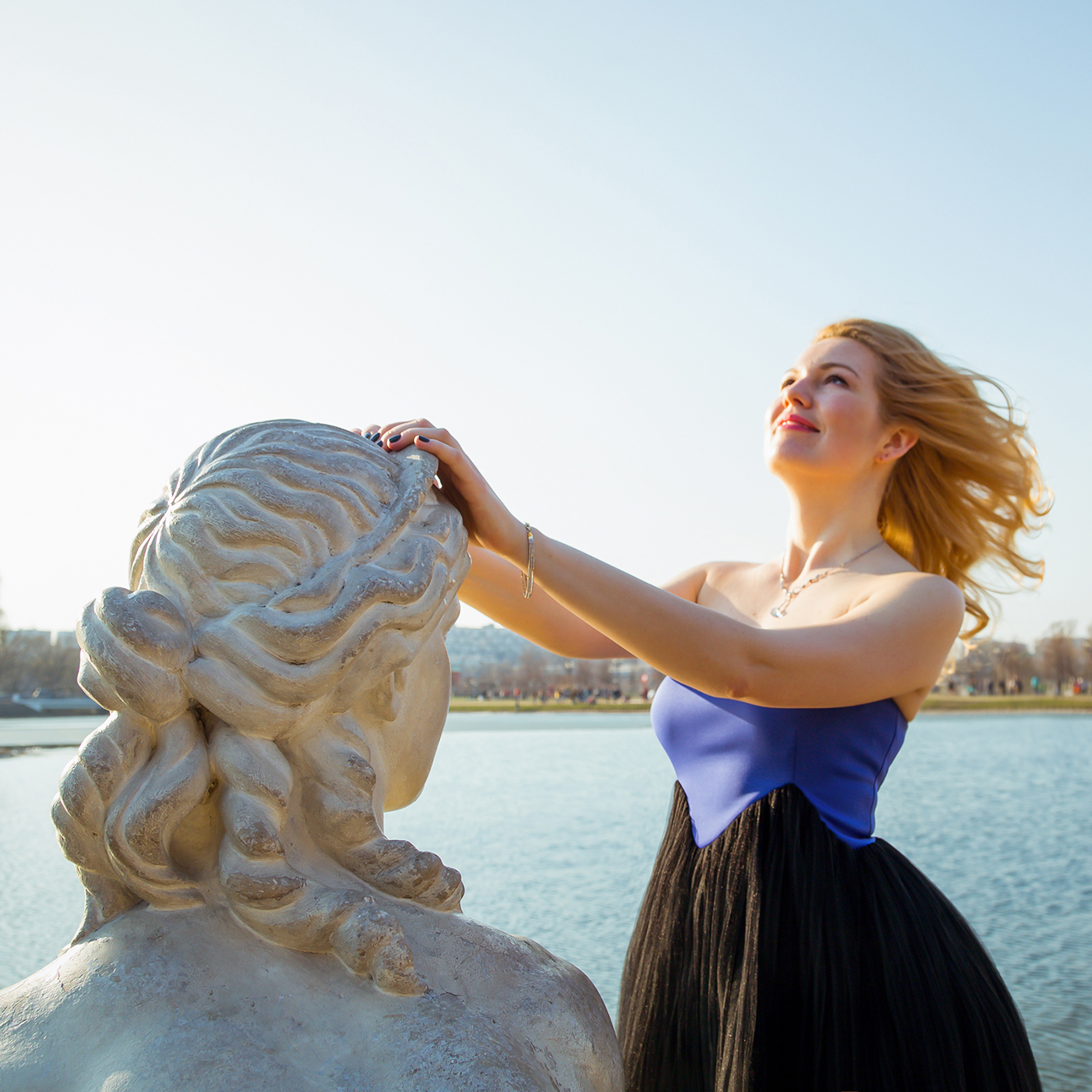 Анна прогулка