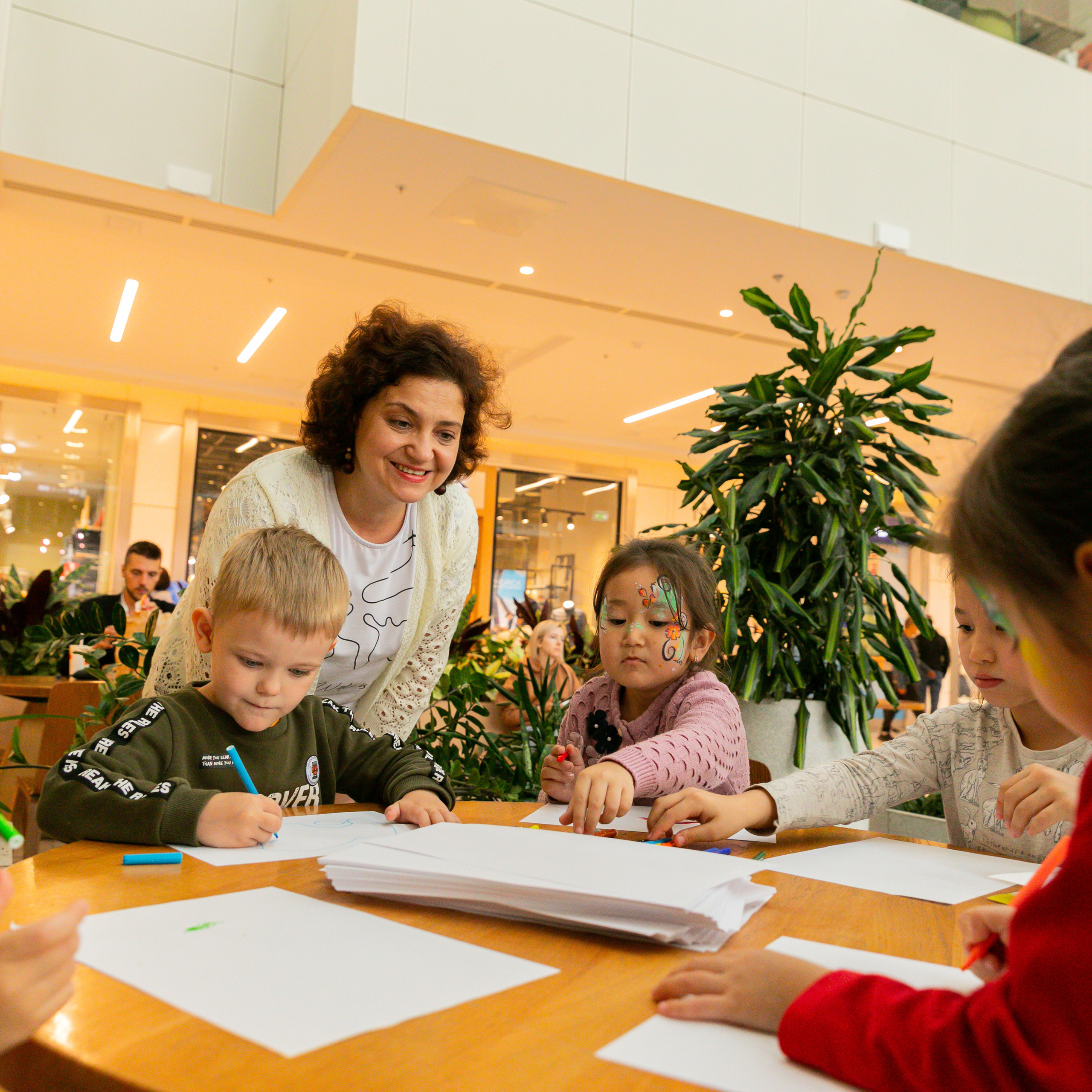 MEGA «Шведские Папы»