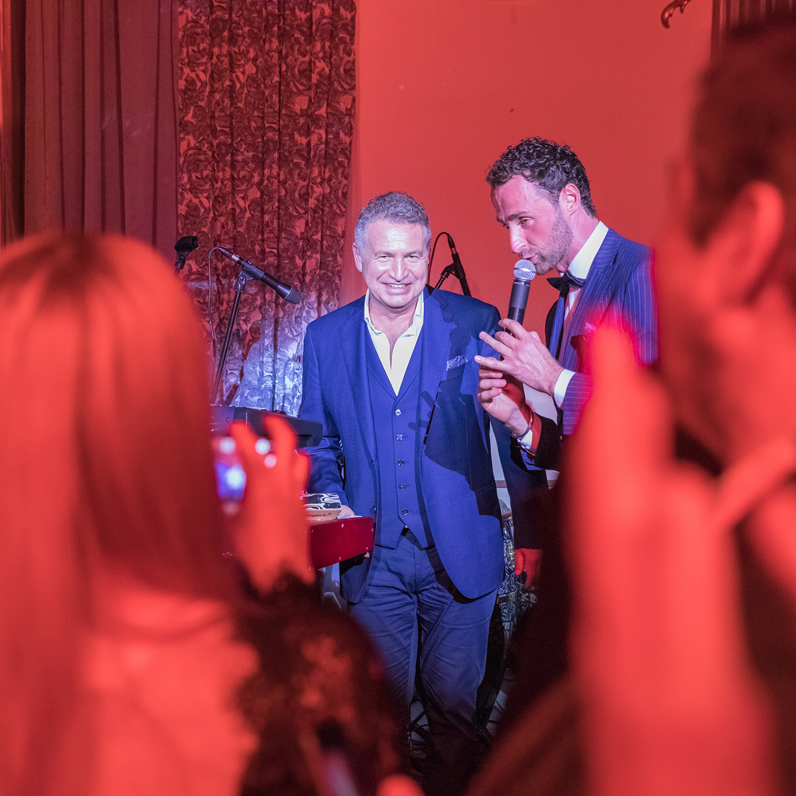 Леонид Агутин