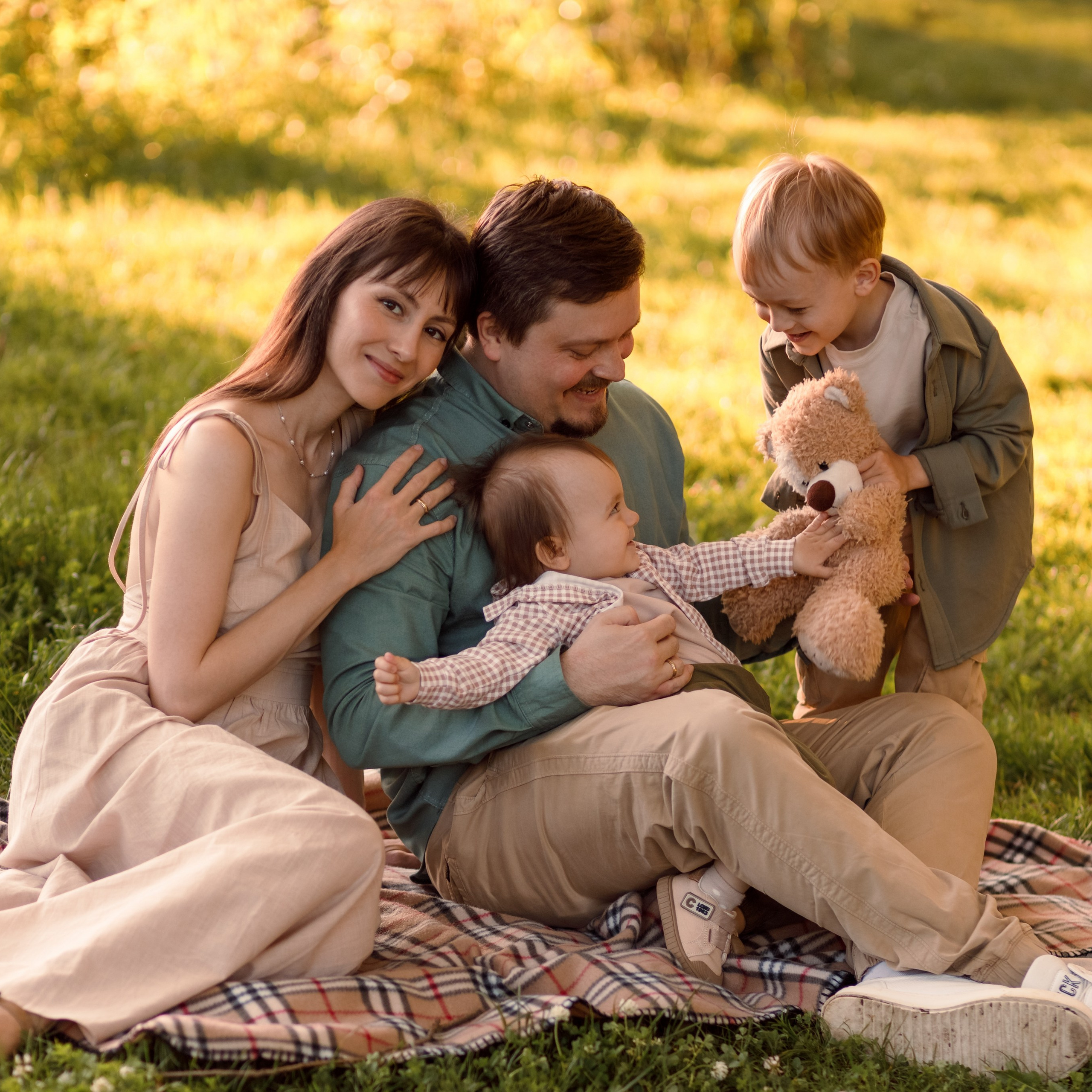 Лилия (парк Солнечный остров)