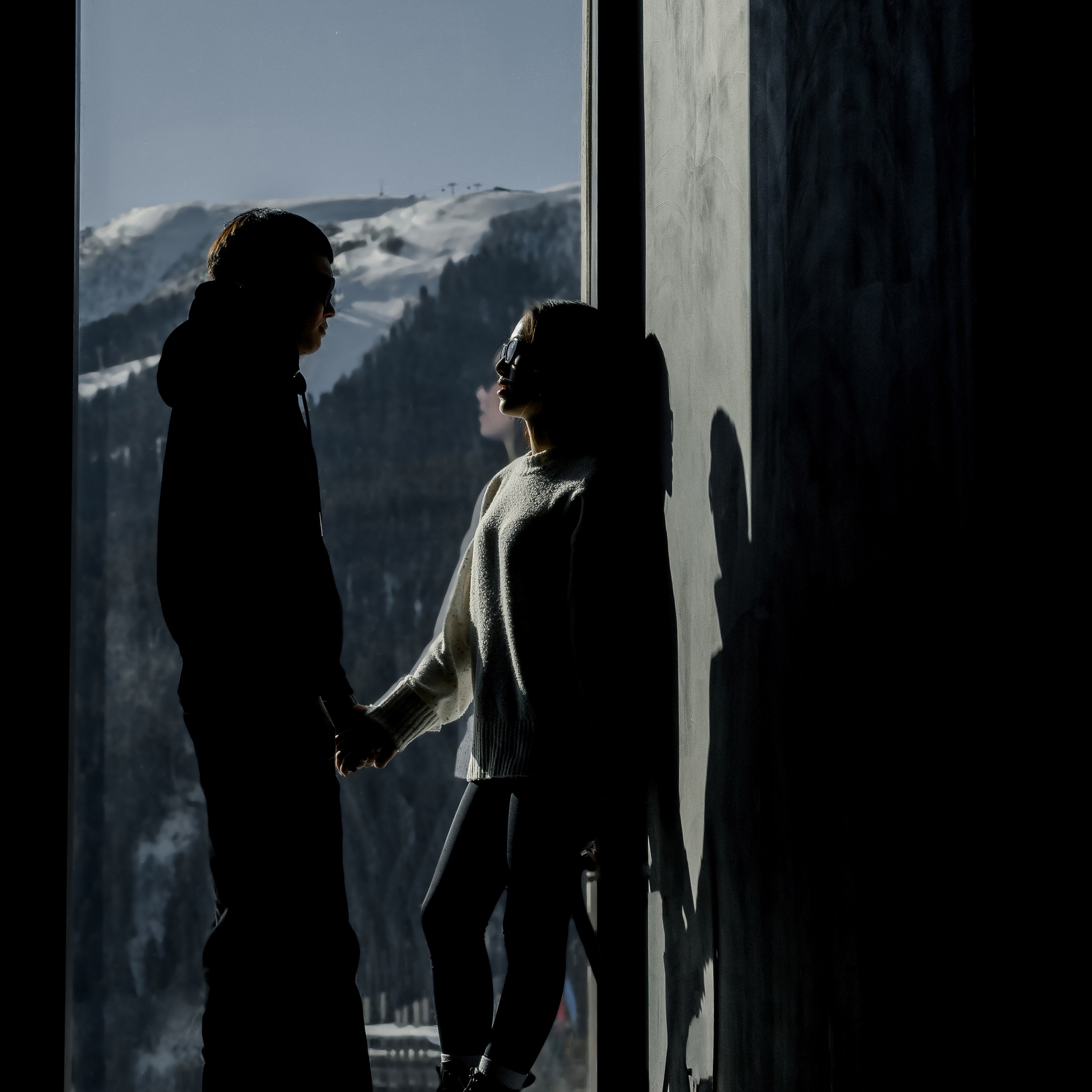 Выше гор только Любовь