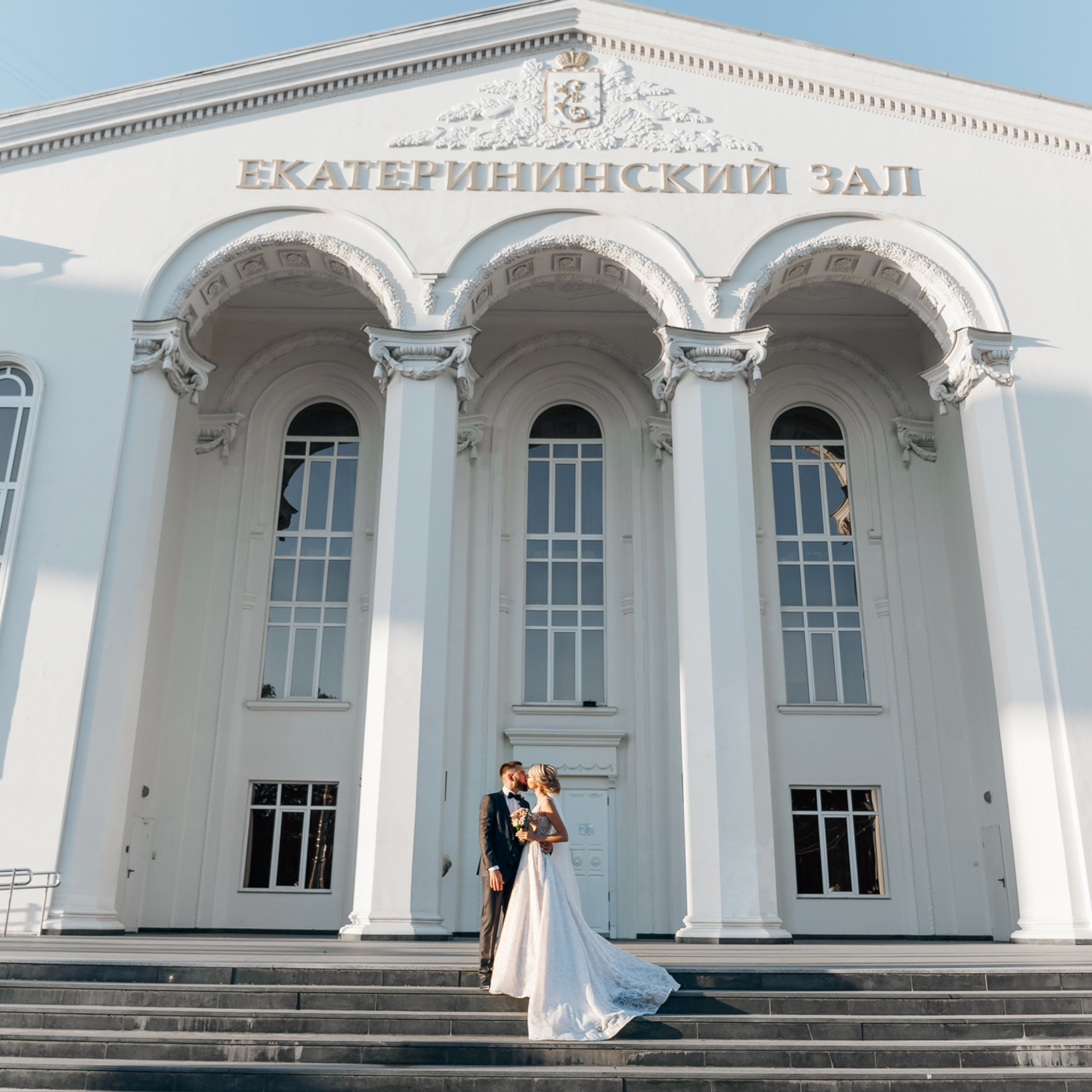 Михаил и Анна