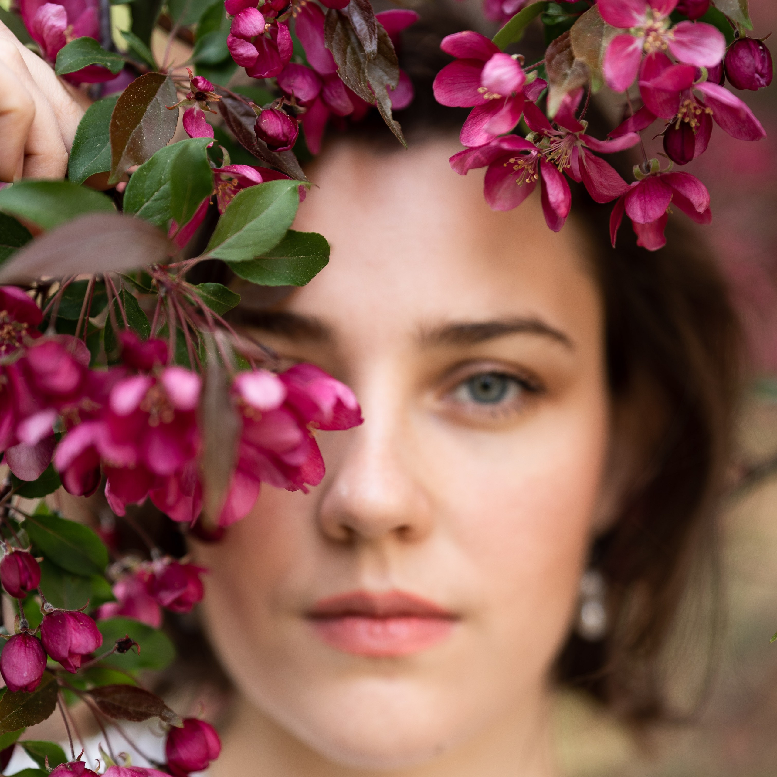 Нина. Розовые яблони