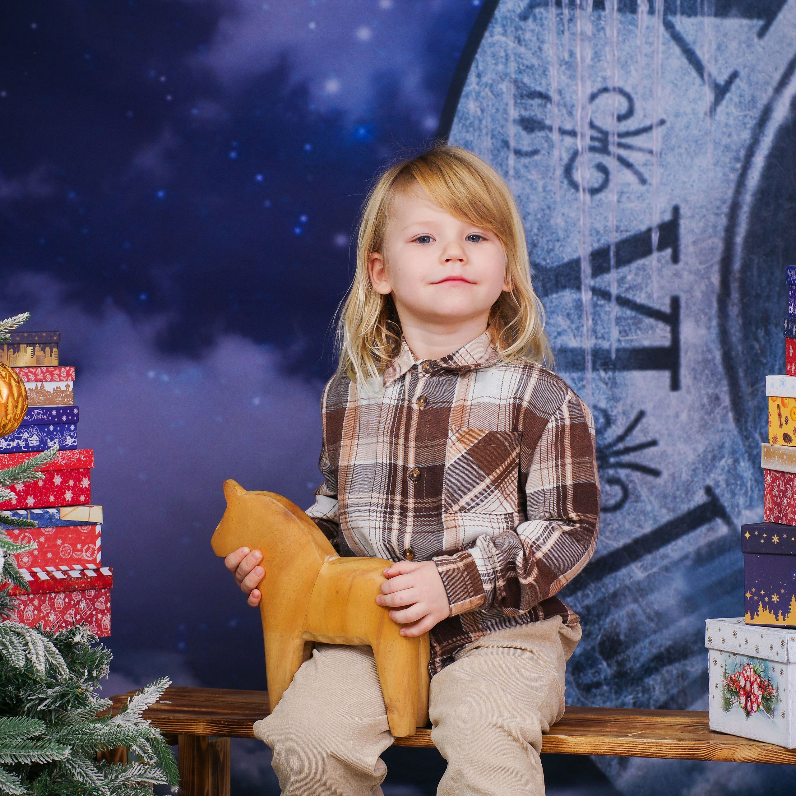 Часы. Детская фотостудия Москва