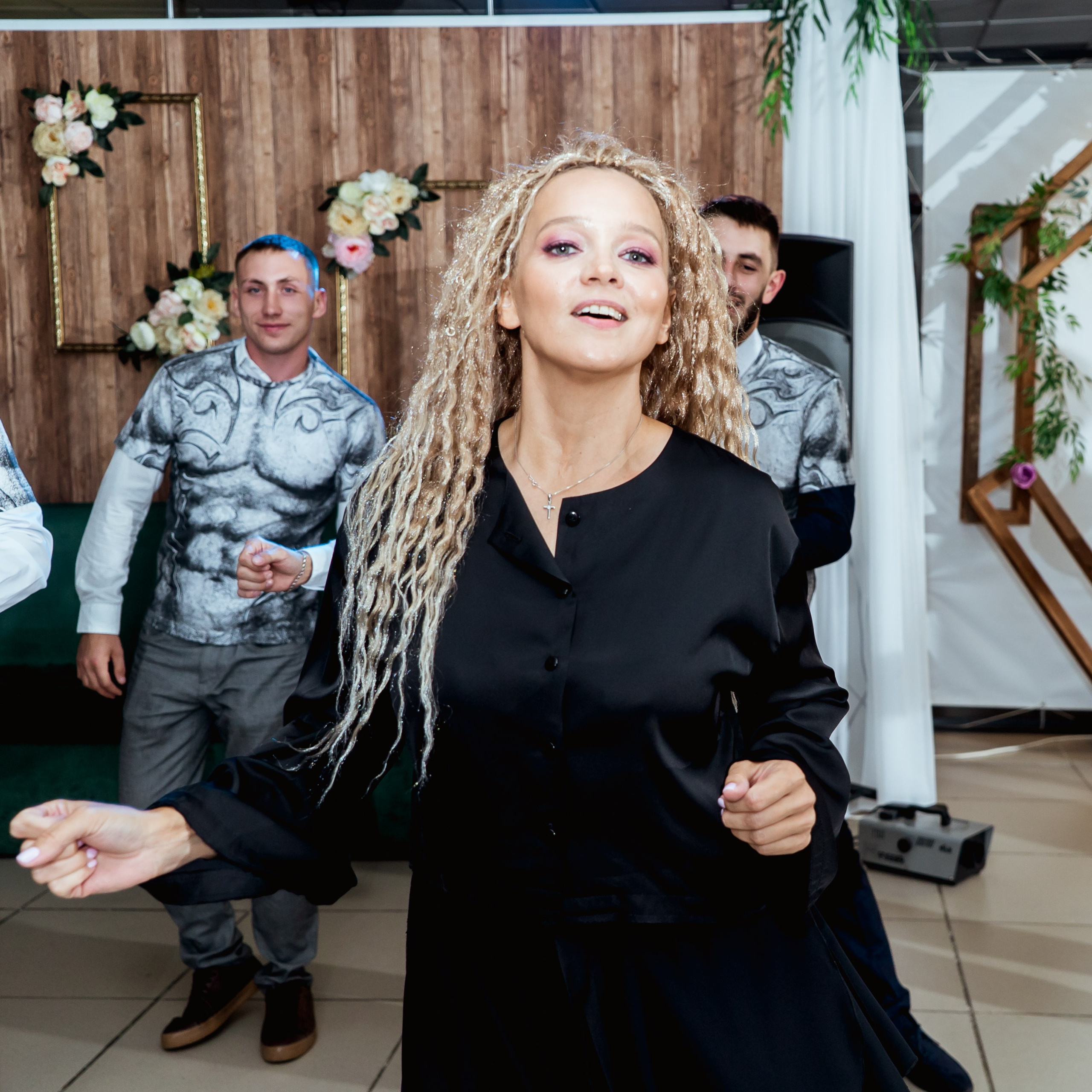 Ведущая Татьяна Овчинникова