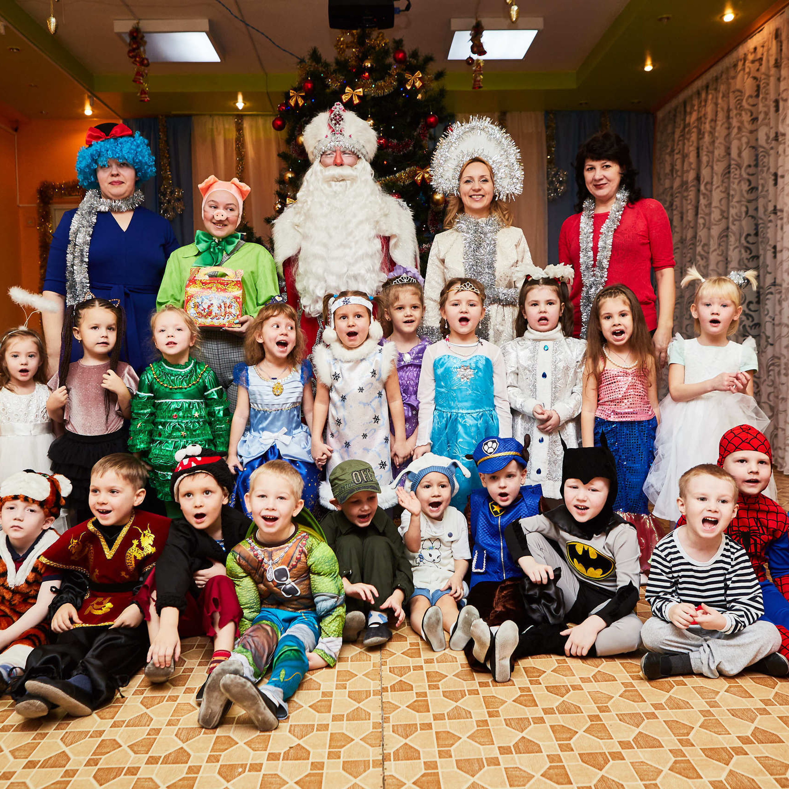 Новогодний утренник, д/с 33 группа «Непоседа»