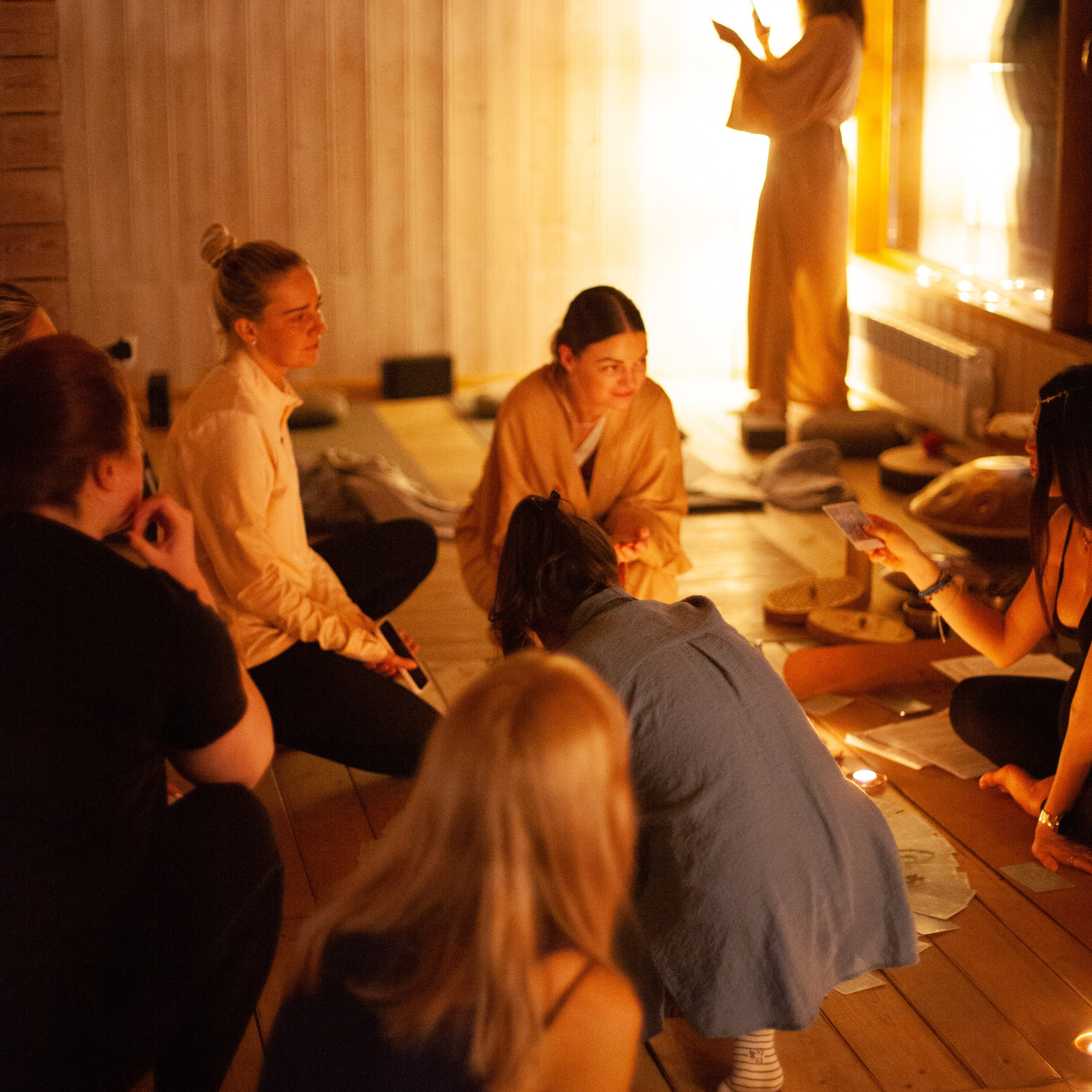 Deep Yoga Weekend Retreat November. Художественный фотограф Екатерина Серова