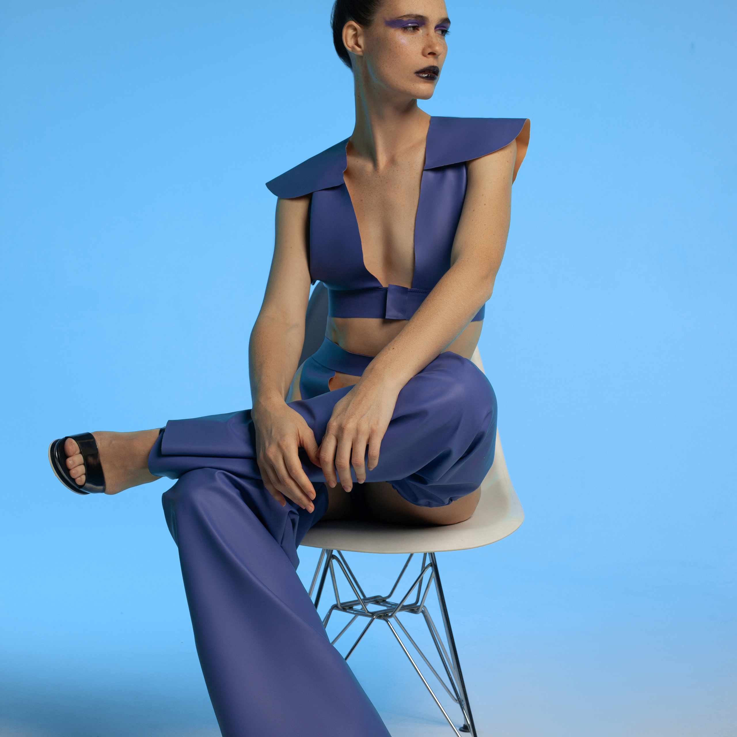 Very peri. Художественный фотограф Екатерина Серова