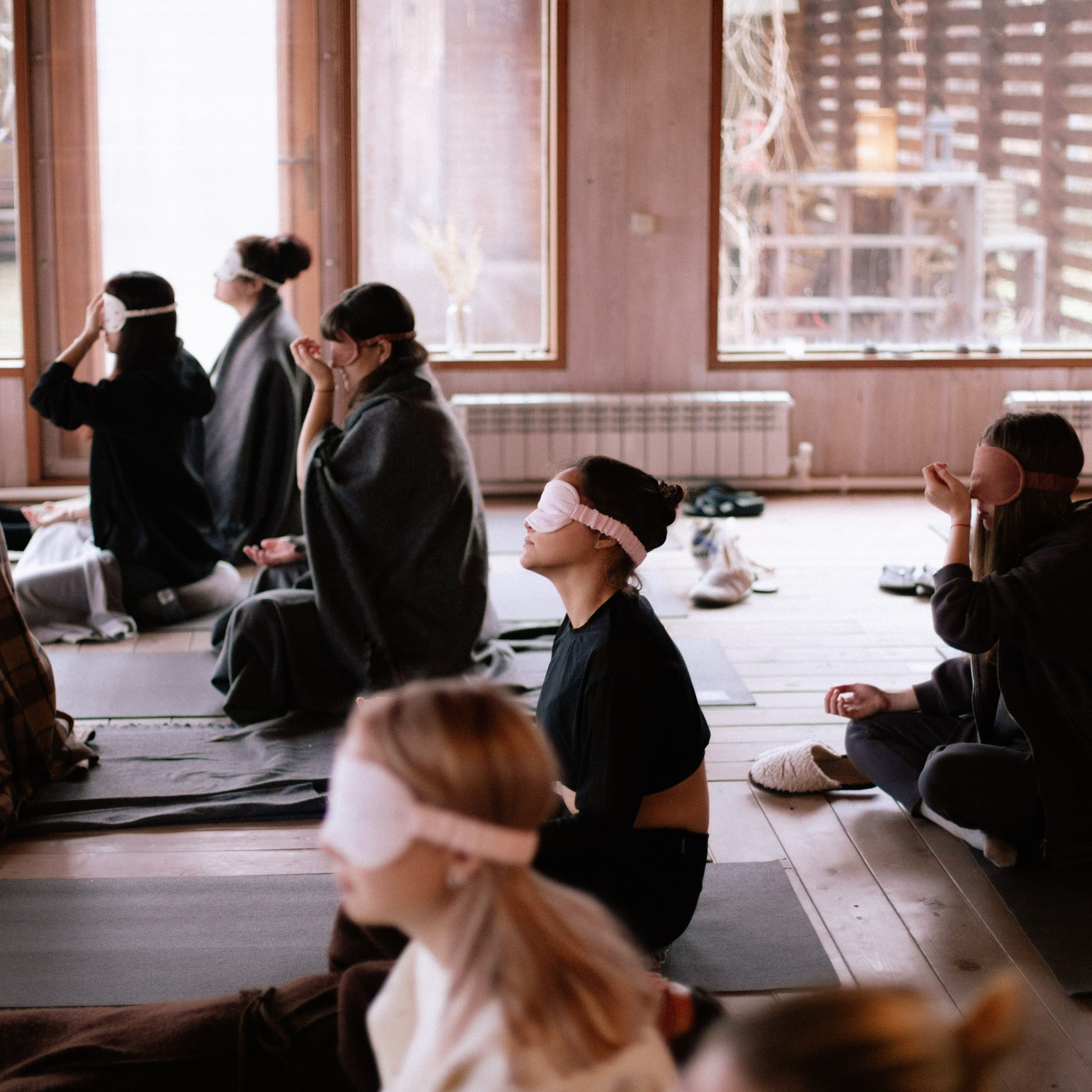 Deep Yoga Weekend Retreat November. Художественный фотограф Екатерина Серова