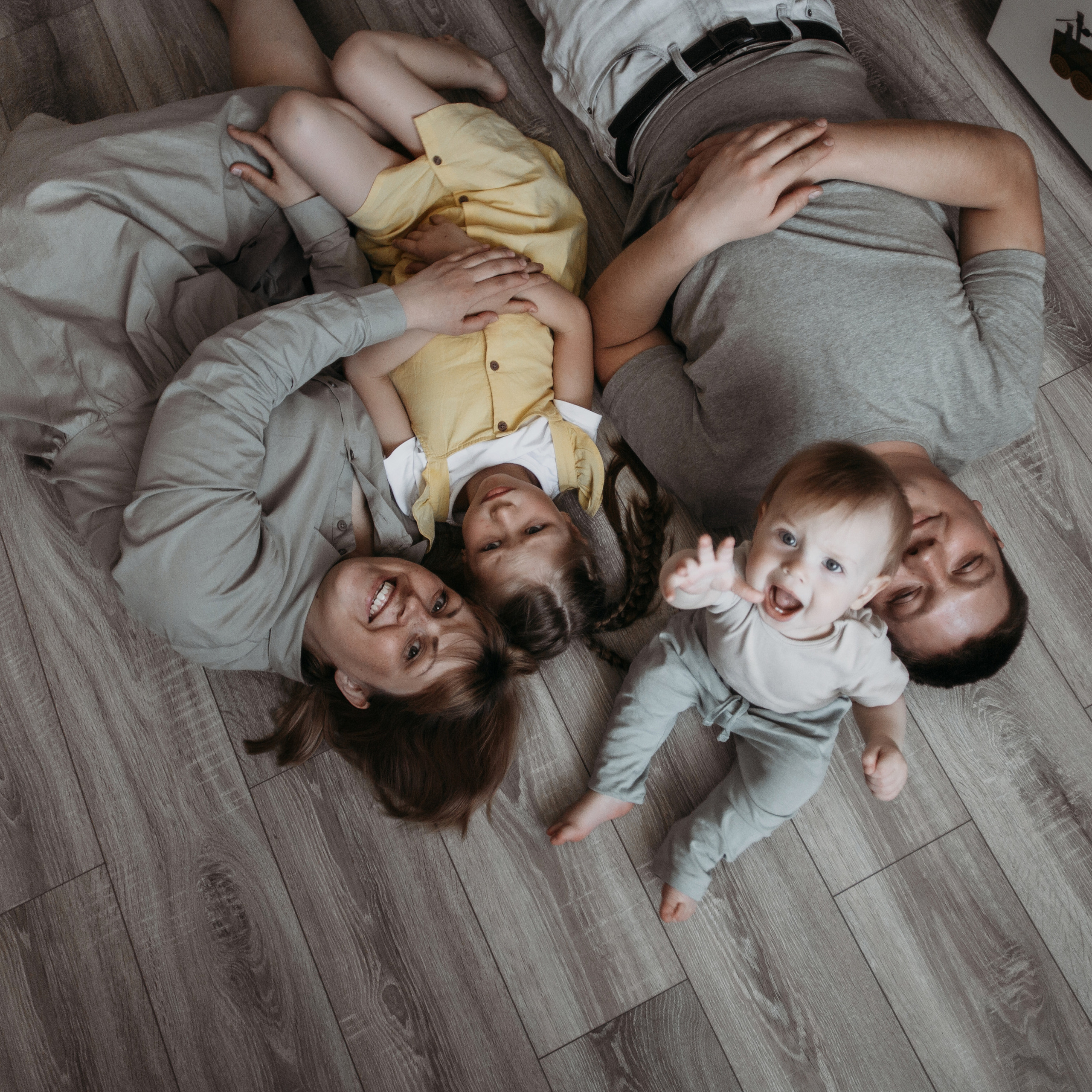 Семья Димы и Анюты