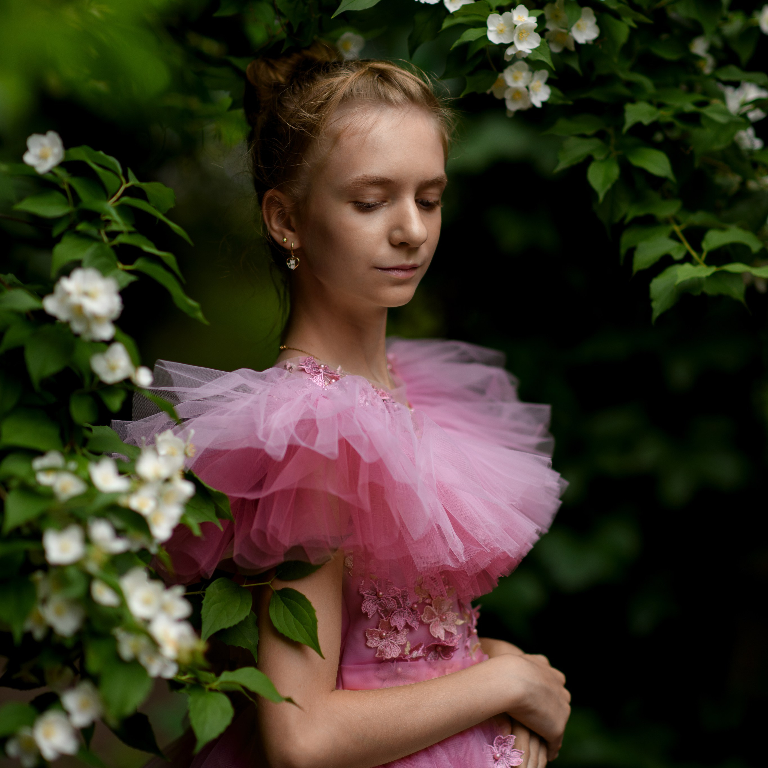 Чубушник в саду им. Баумана. София