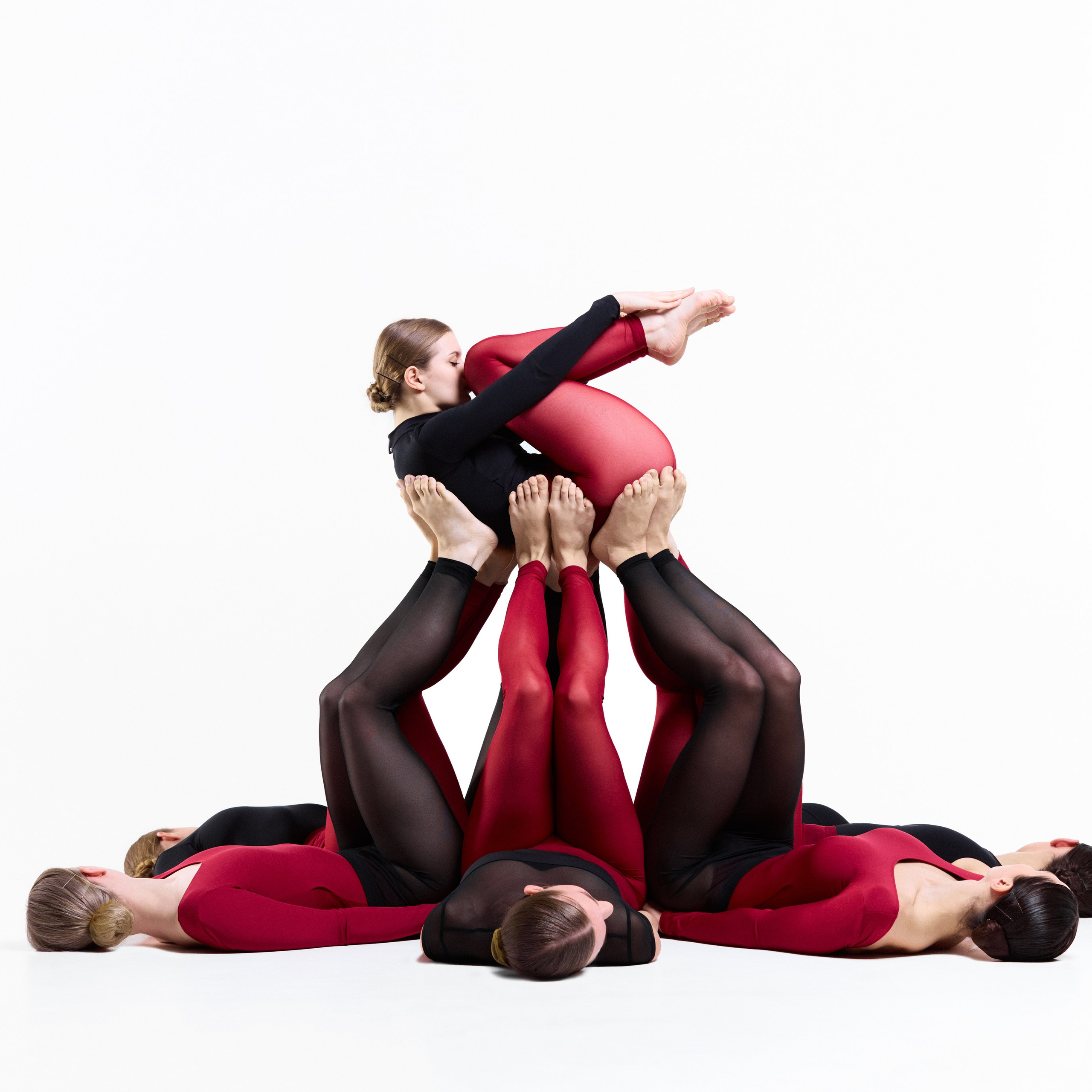 ГРУППОВОЙ ПОРТРЕТ