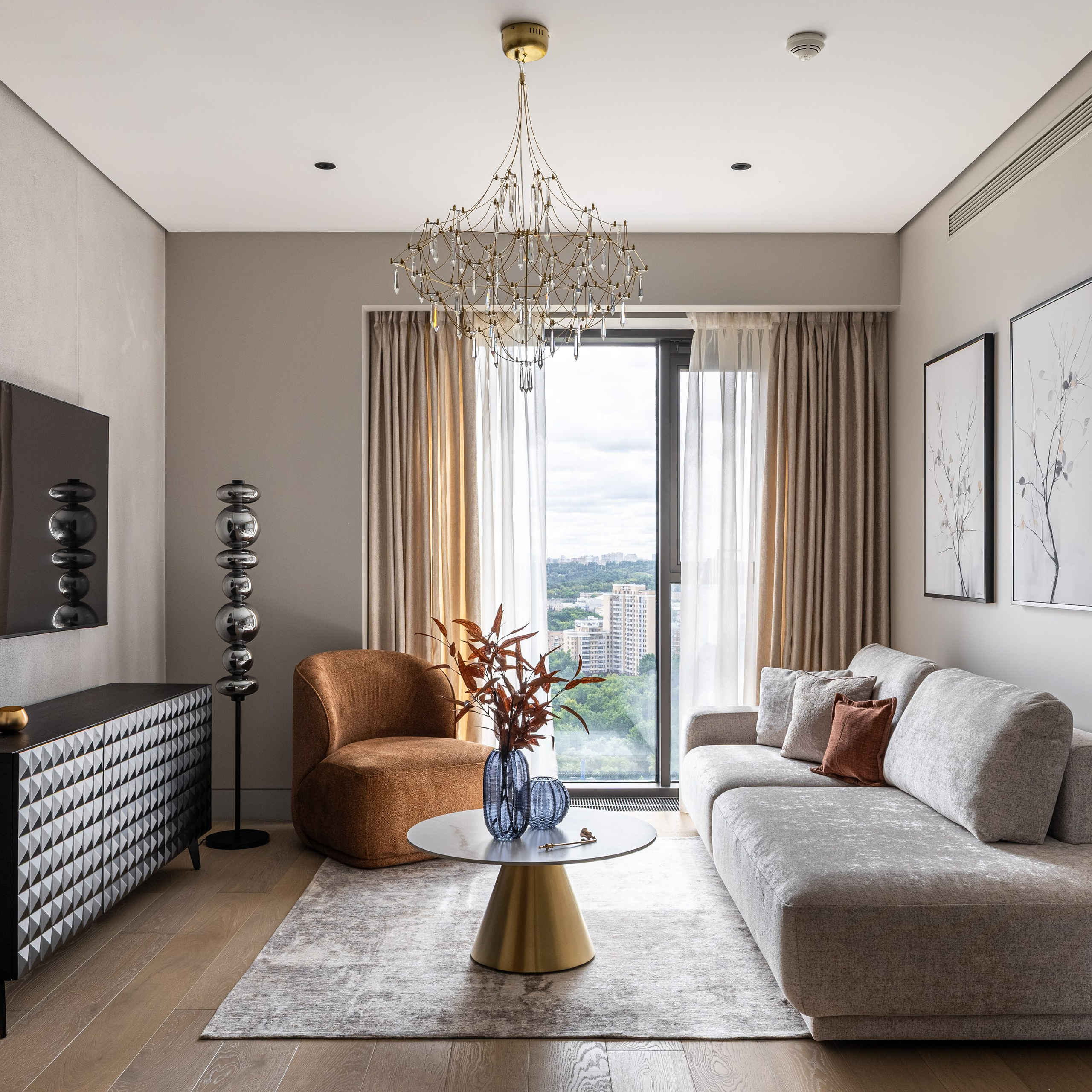 Лаконичный calm modern с арт-деталями в ЖК «Поклонная 9»