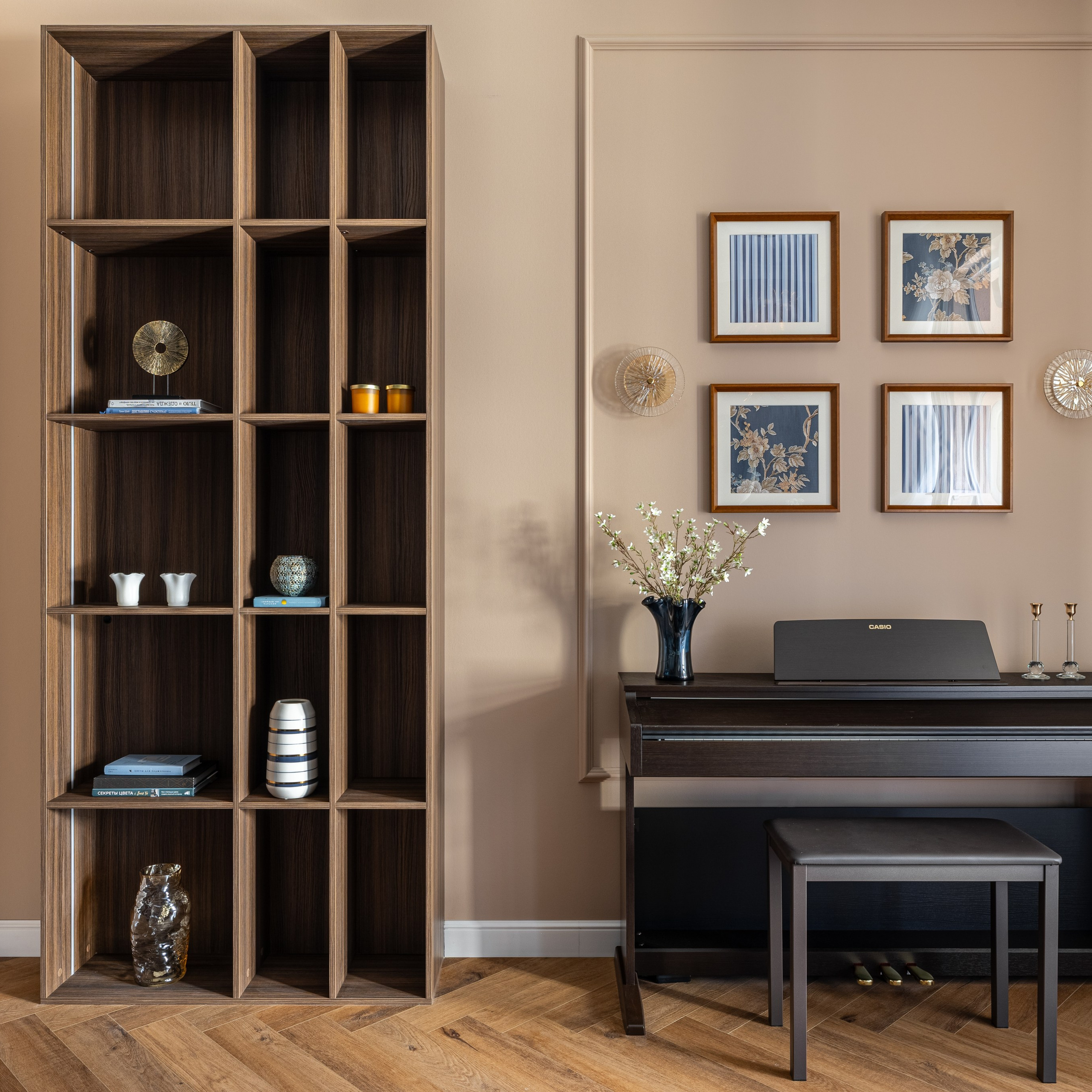 Эклектичный интерьер с&nbsp;элементами современной классики