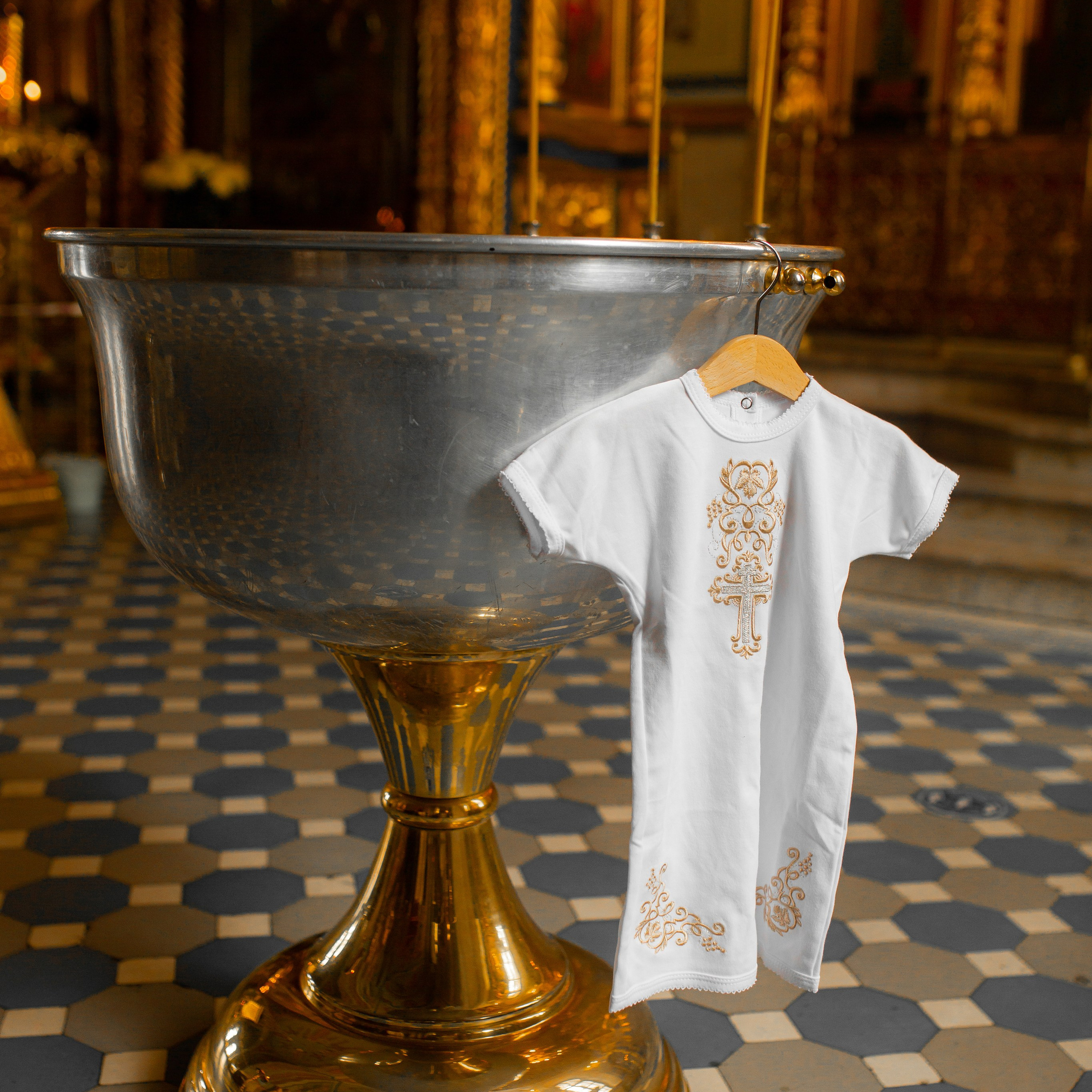 Церковь Успения Пресвятой Богородицы в Троице-Лыкове м. Строгино