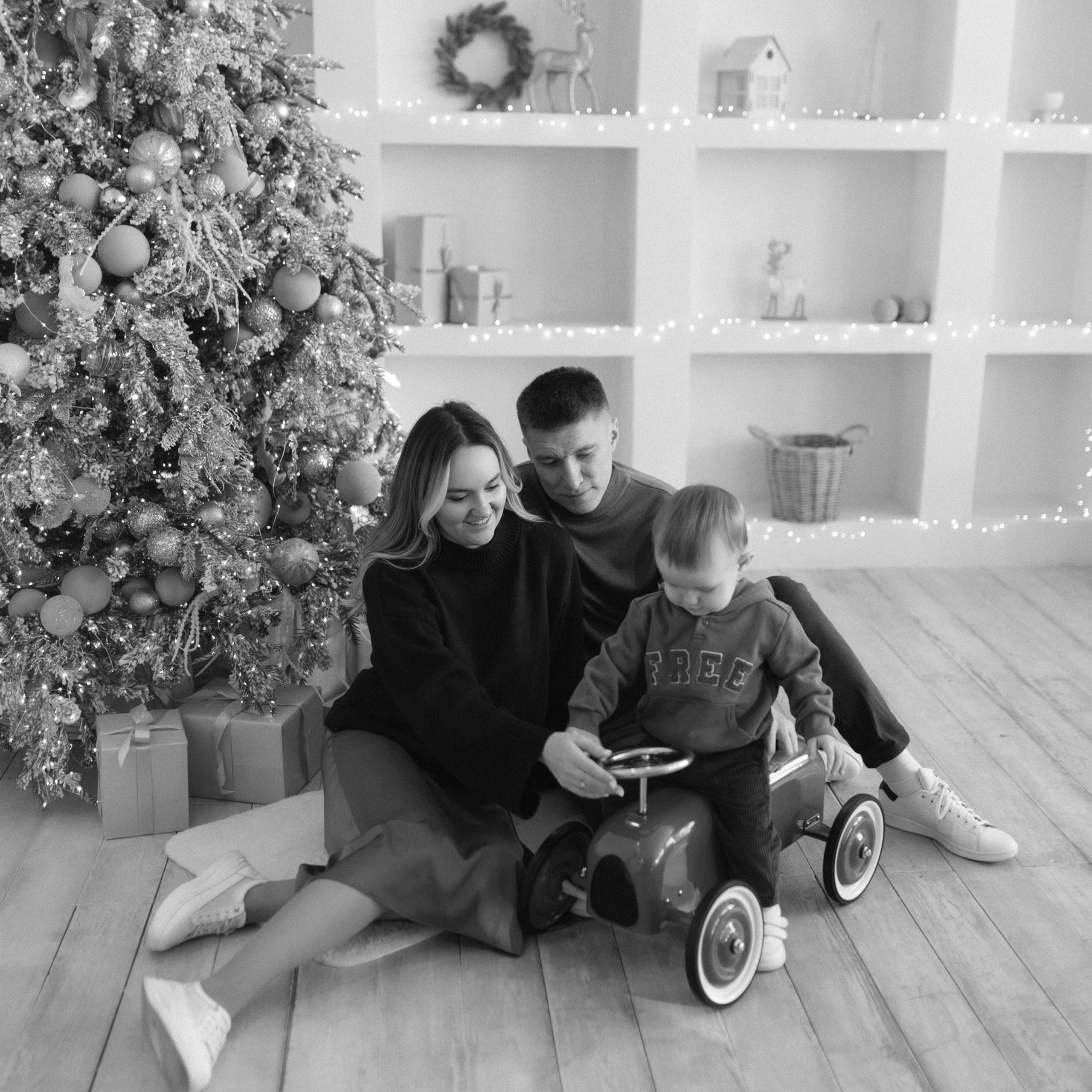 АНЯ, ВОВА И ЛЕВА ` 24