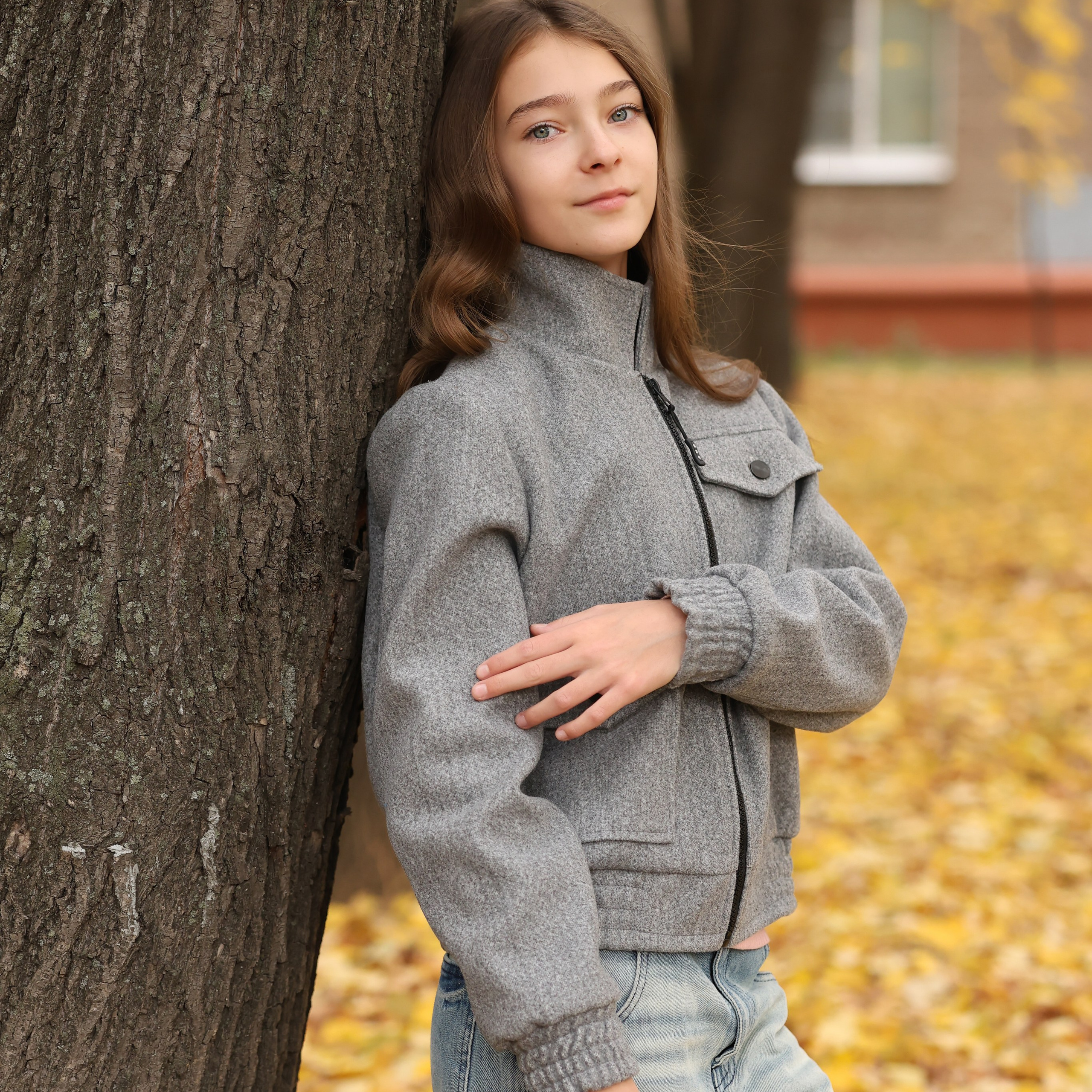 Съемка портретов, модельного портфолио и тестов, съемки для брендов, фотопрогулки. Фотограф Мила Хлусова, Москва. Живые портреты, модельное портфолио и фотопрогулки