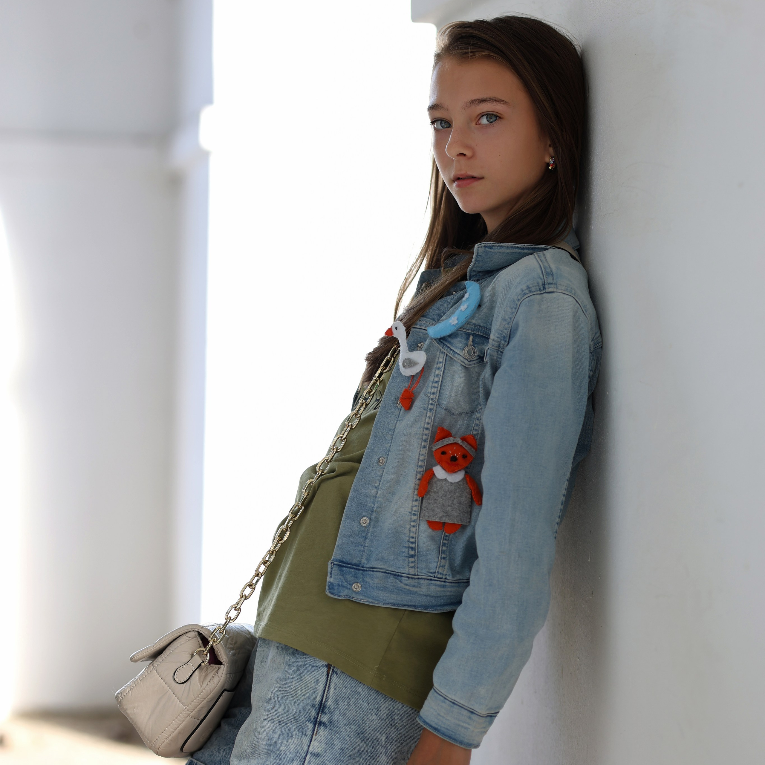 Съемка портретов, модельного портфолио и тестов, съемки для брендов, фотопрогулки. Фотограф Мила Хлусова, Москва. Живые портреты, модельное портфолио и фотопрогулки