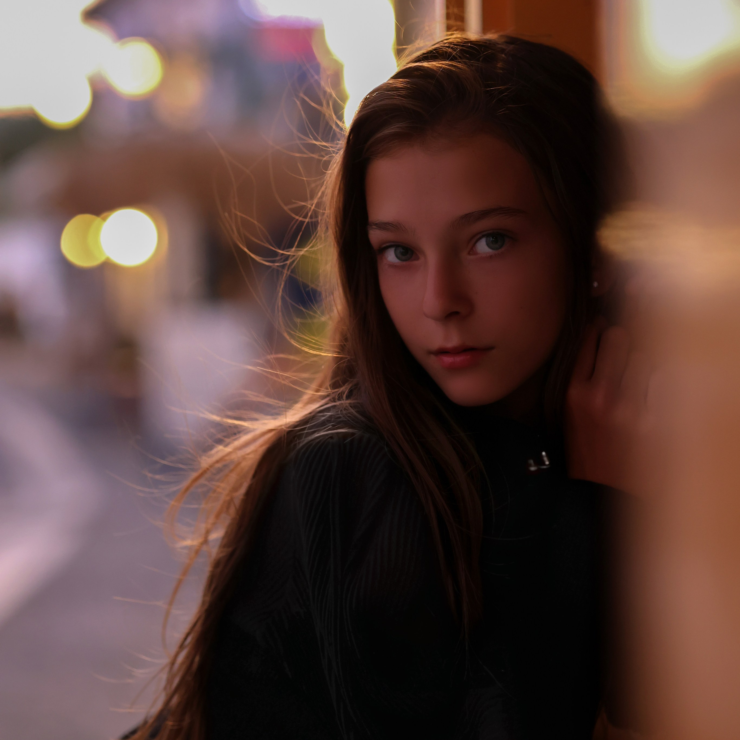 Съемка портретов, модельного портфолио и тестов, съемки для брендов, фотопрогулки. Фотограф Мила Хлусова, Москва. Живые портреты, модельное портфолио и фотопрогулки