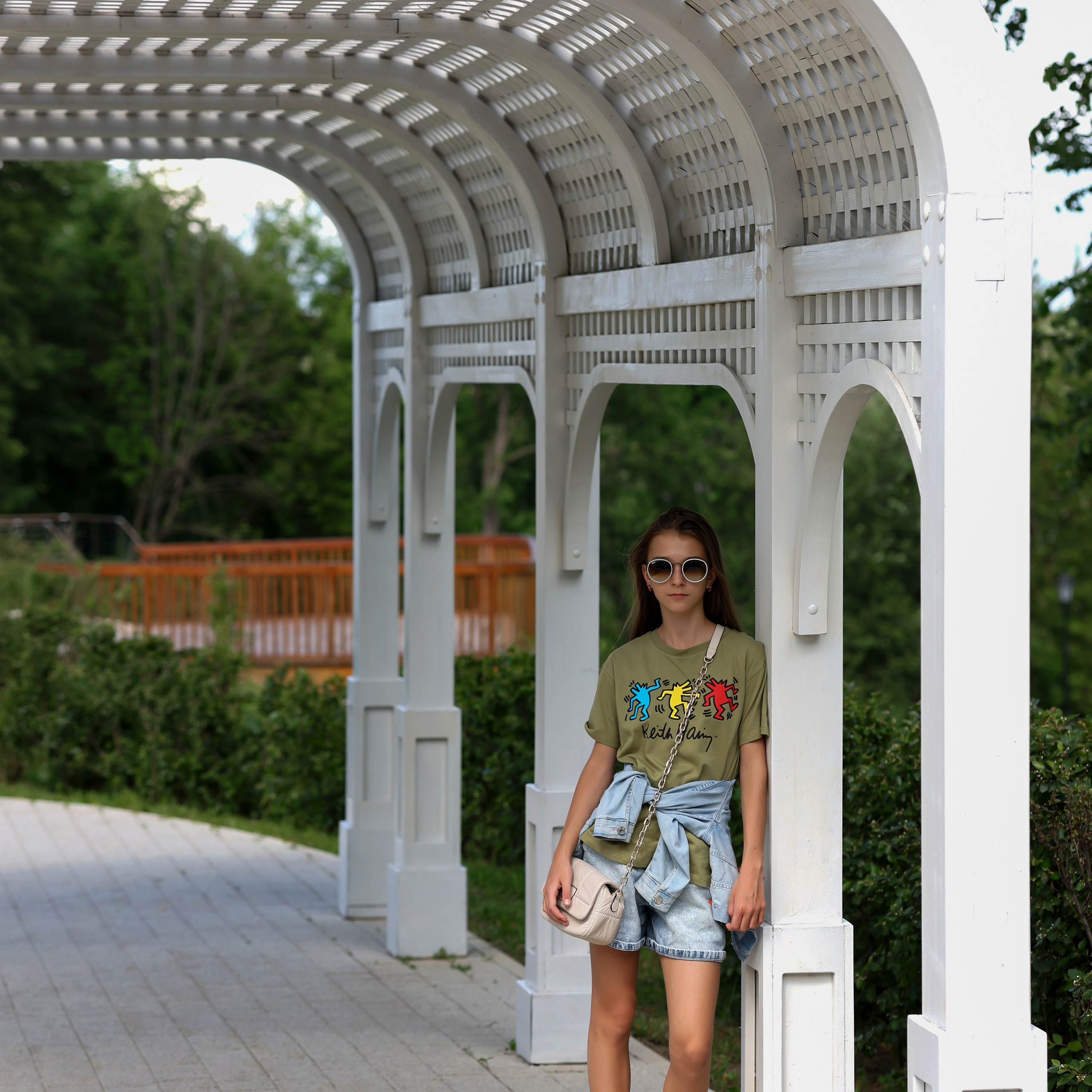 Съемка портретов, модельного портфолио и тестов, съемки для брендов, фотопрогулки. Фотограф Мила Хлусова, Москва. Живые портреты, модельное портфолио и фотопрогулки