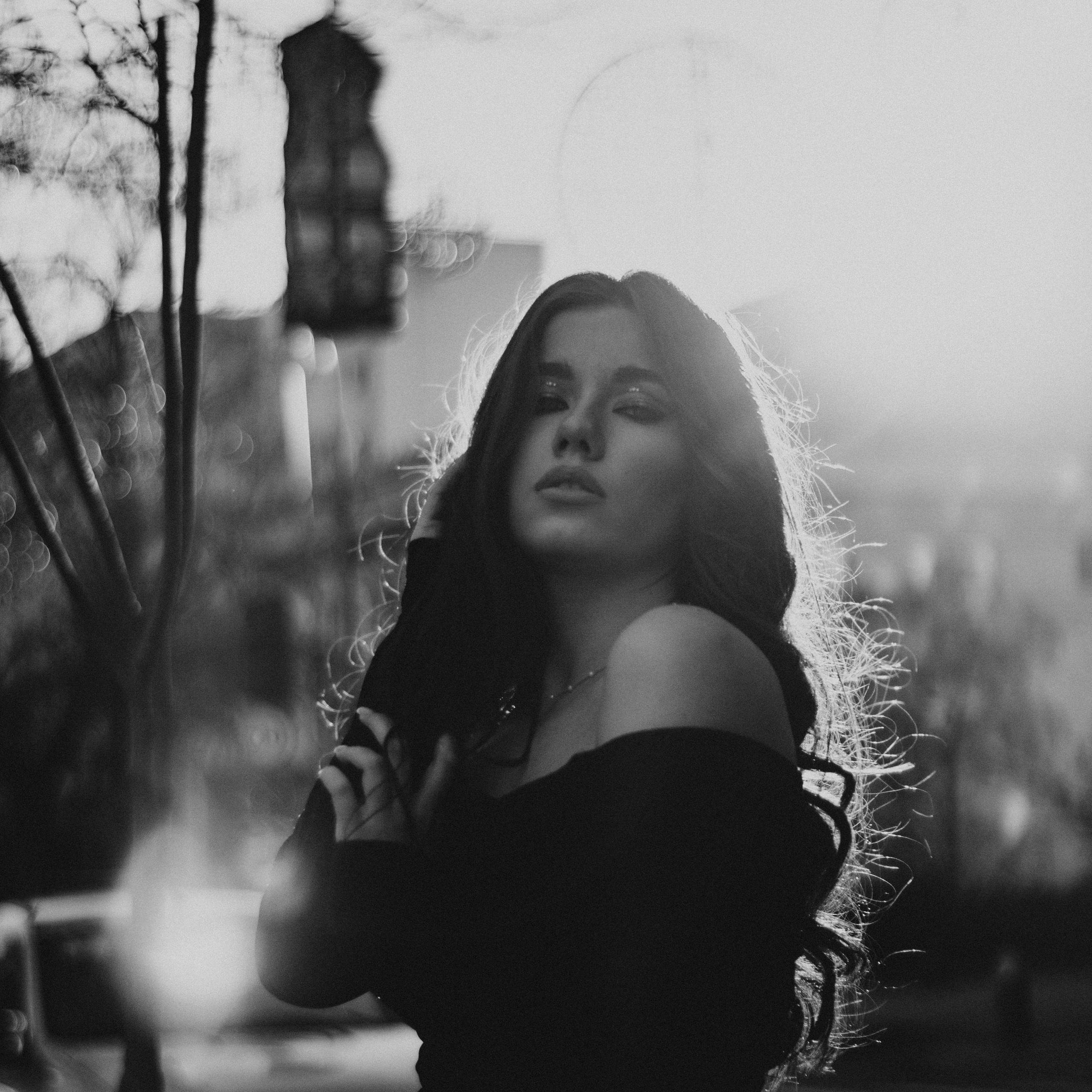 Вика в погоне за солнцем