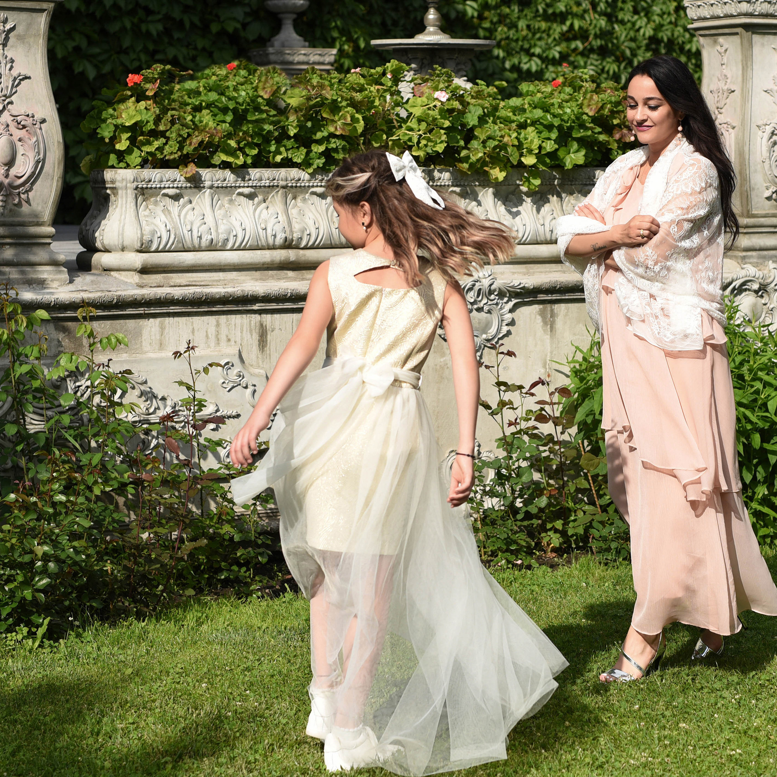 Кинематографические кадры для Клипа «Мамочка»