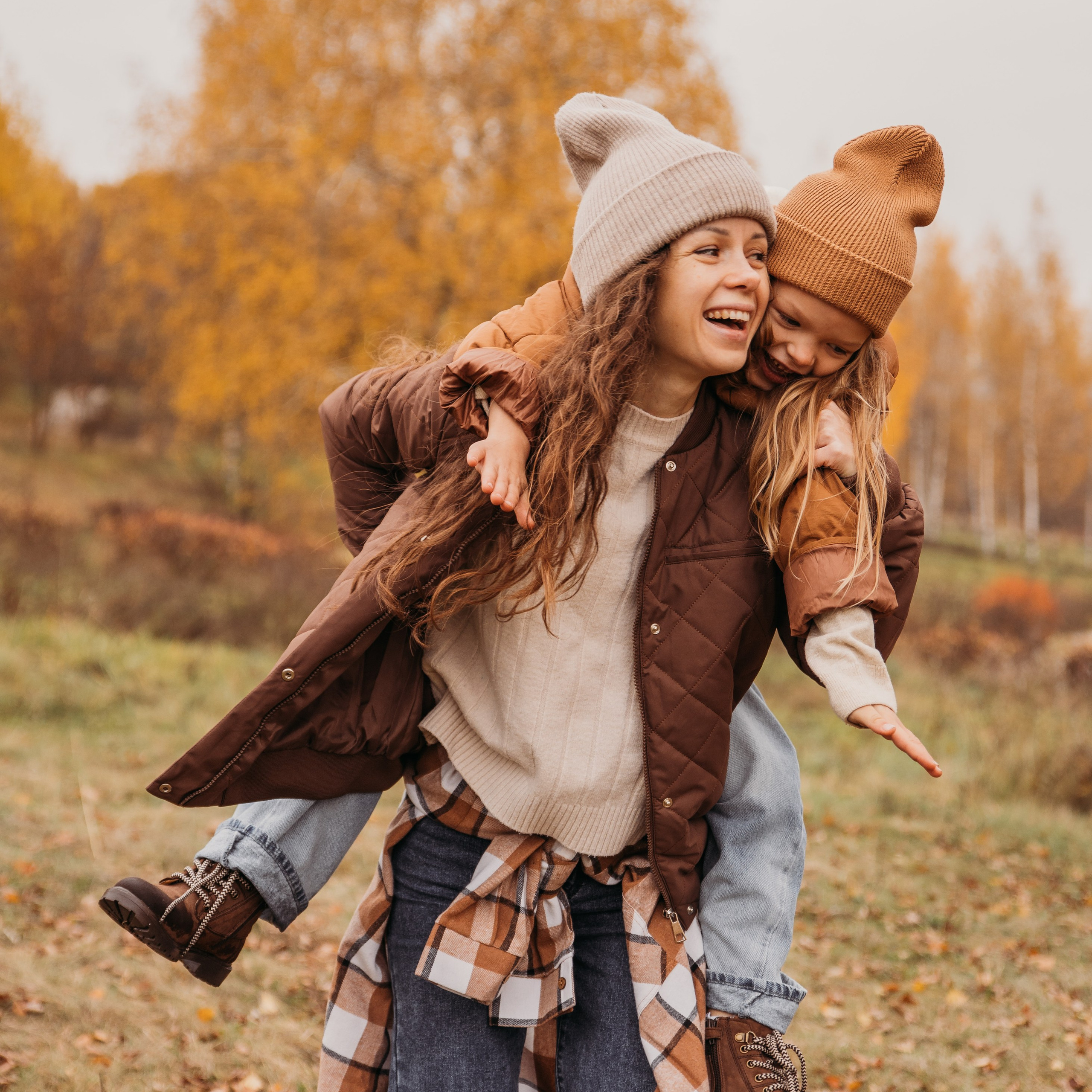 Катя и Амелина