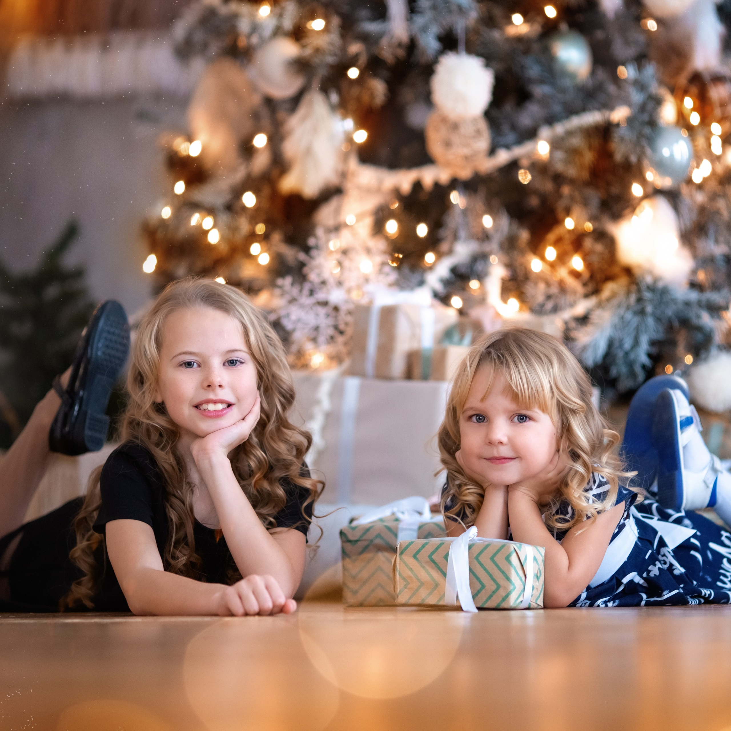 Новогодняя