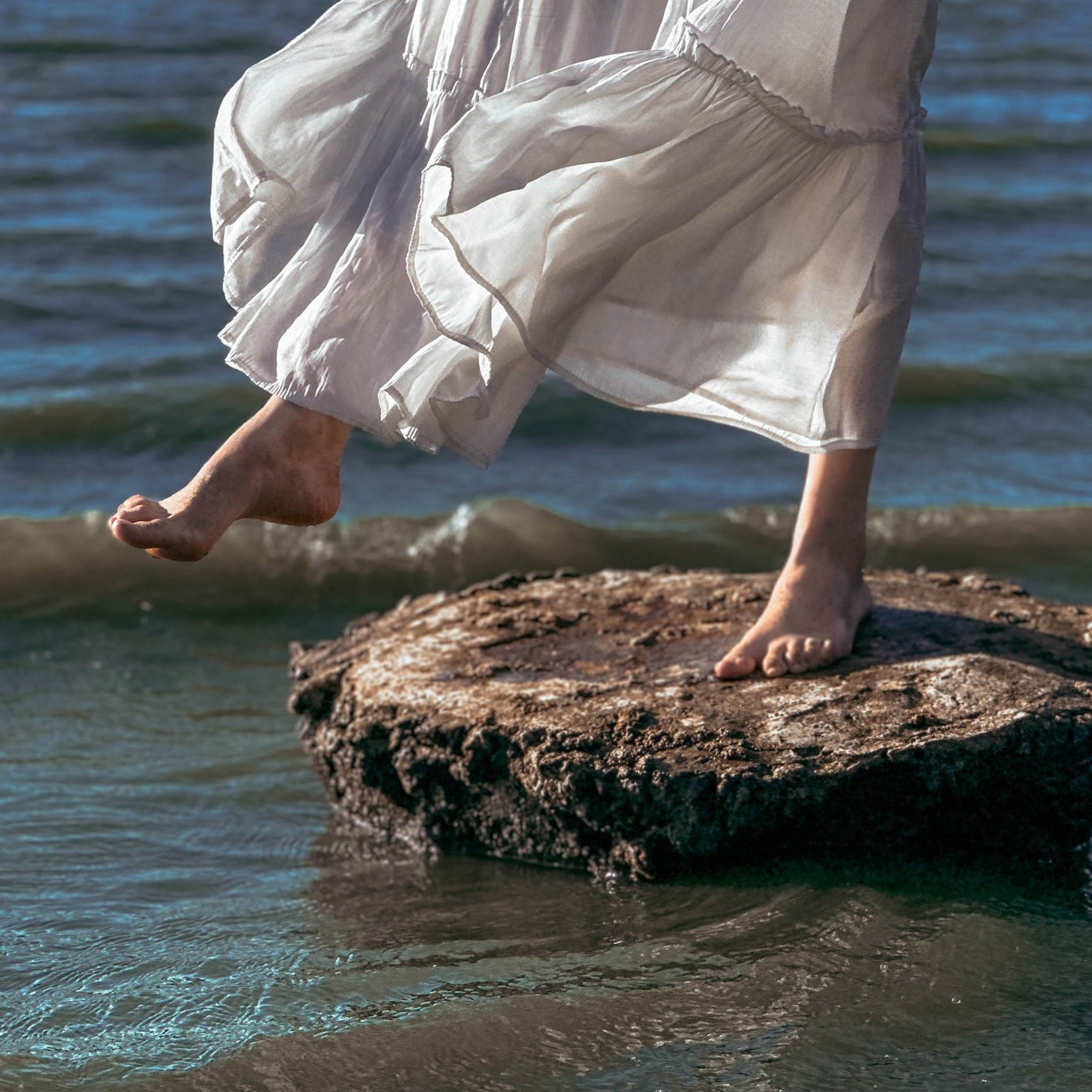 how to disappear completely