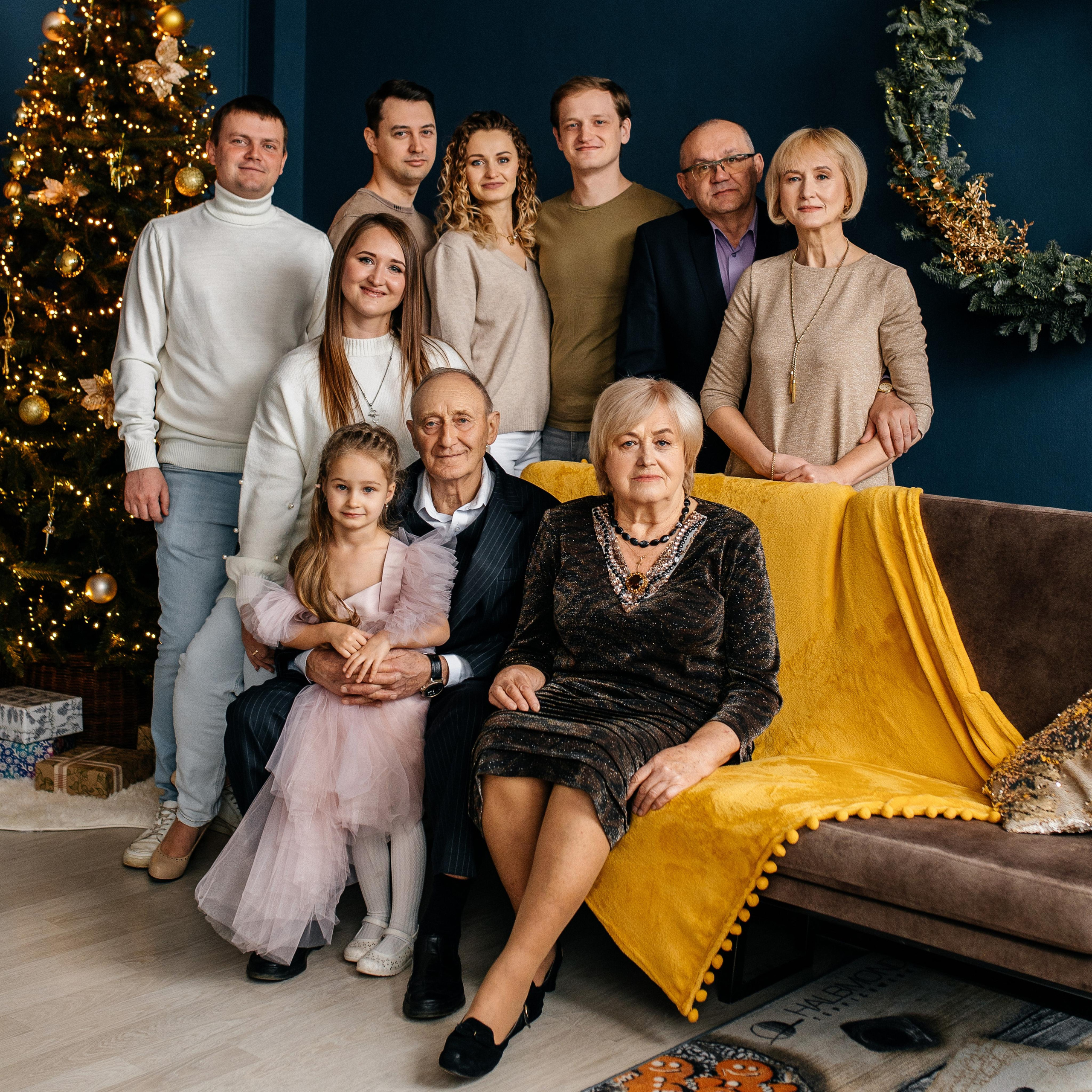 Новогодняя фотосессия большой семьи