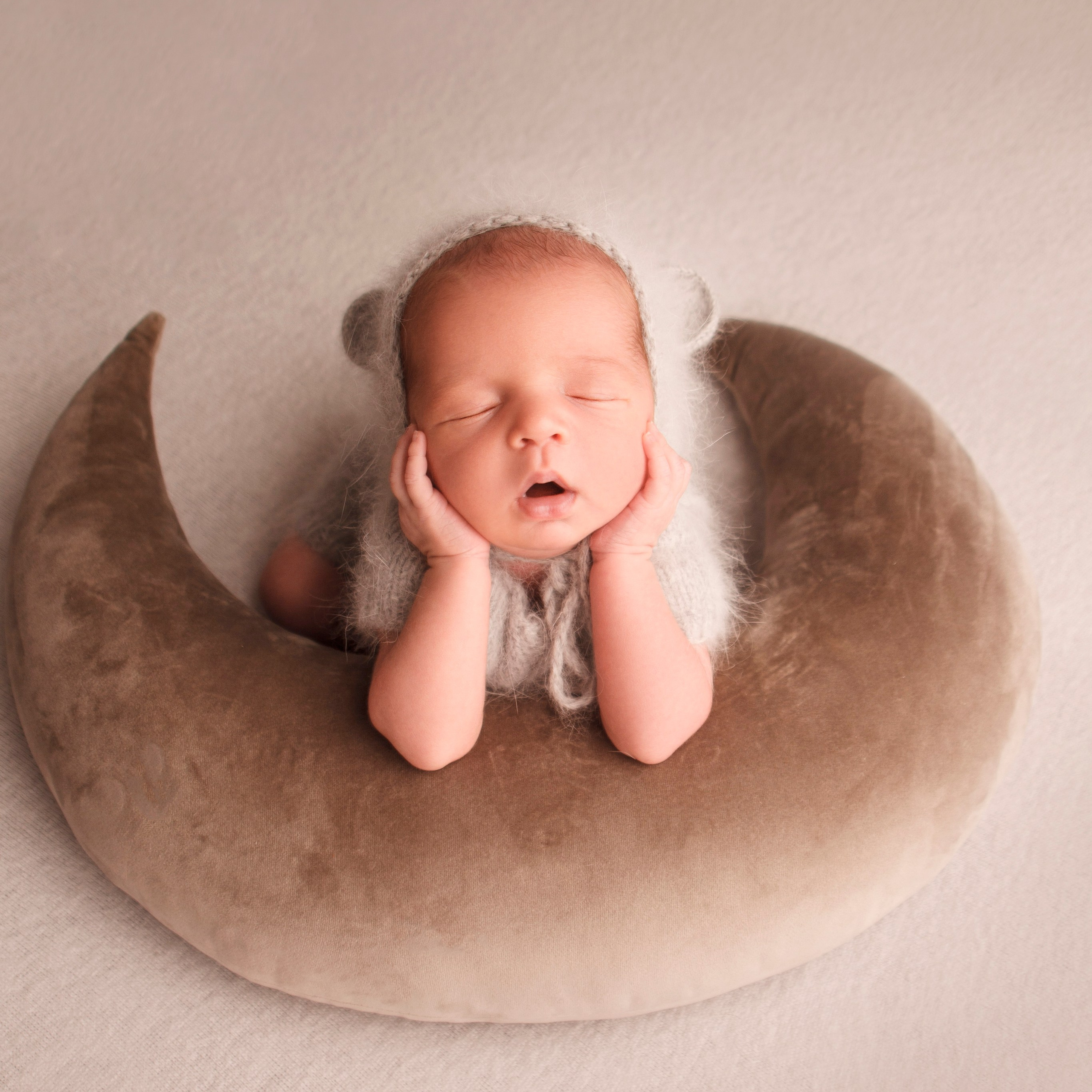 NEWBORN. Фотограф на роды и ньюборн в Набережных Челнах