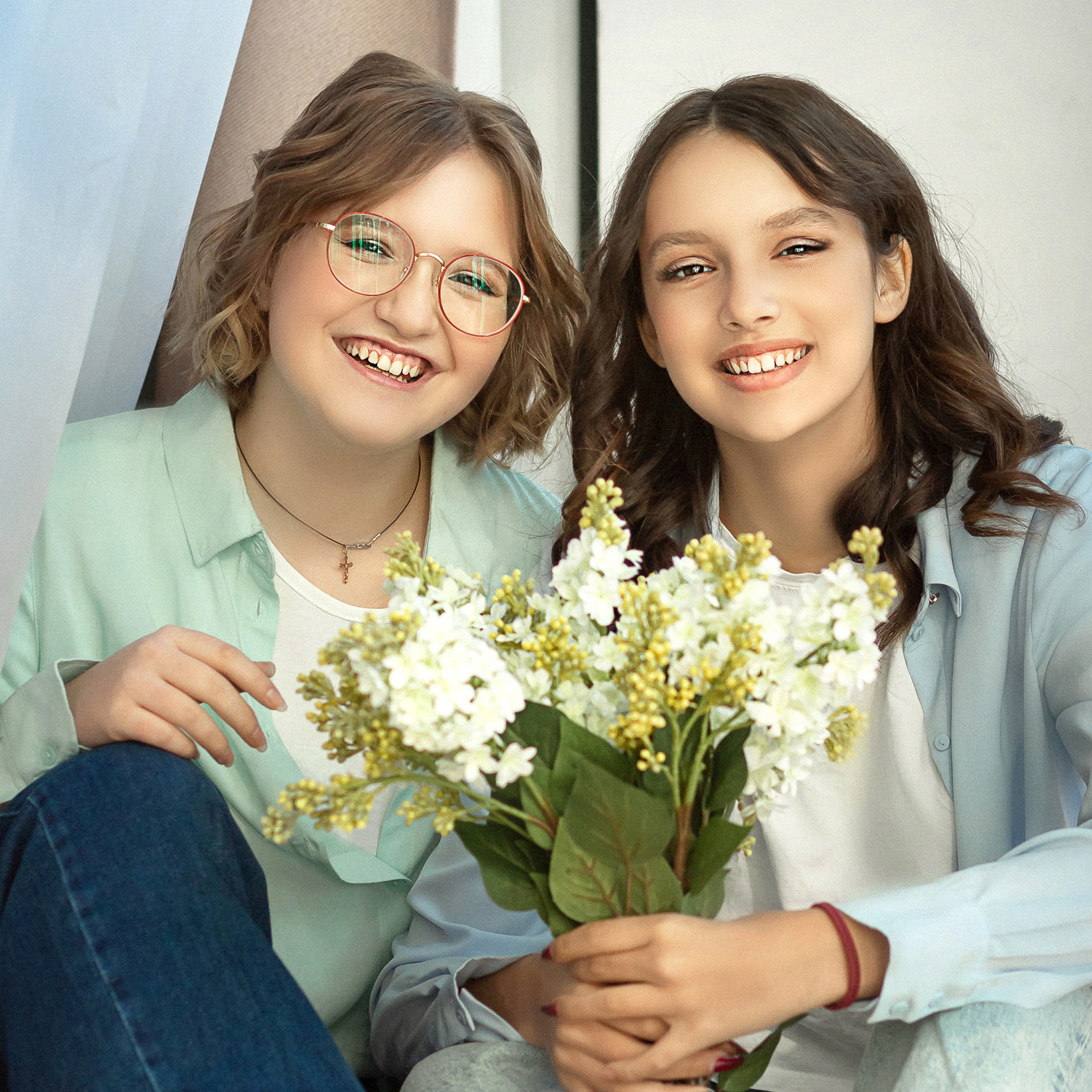 Две подружки