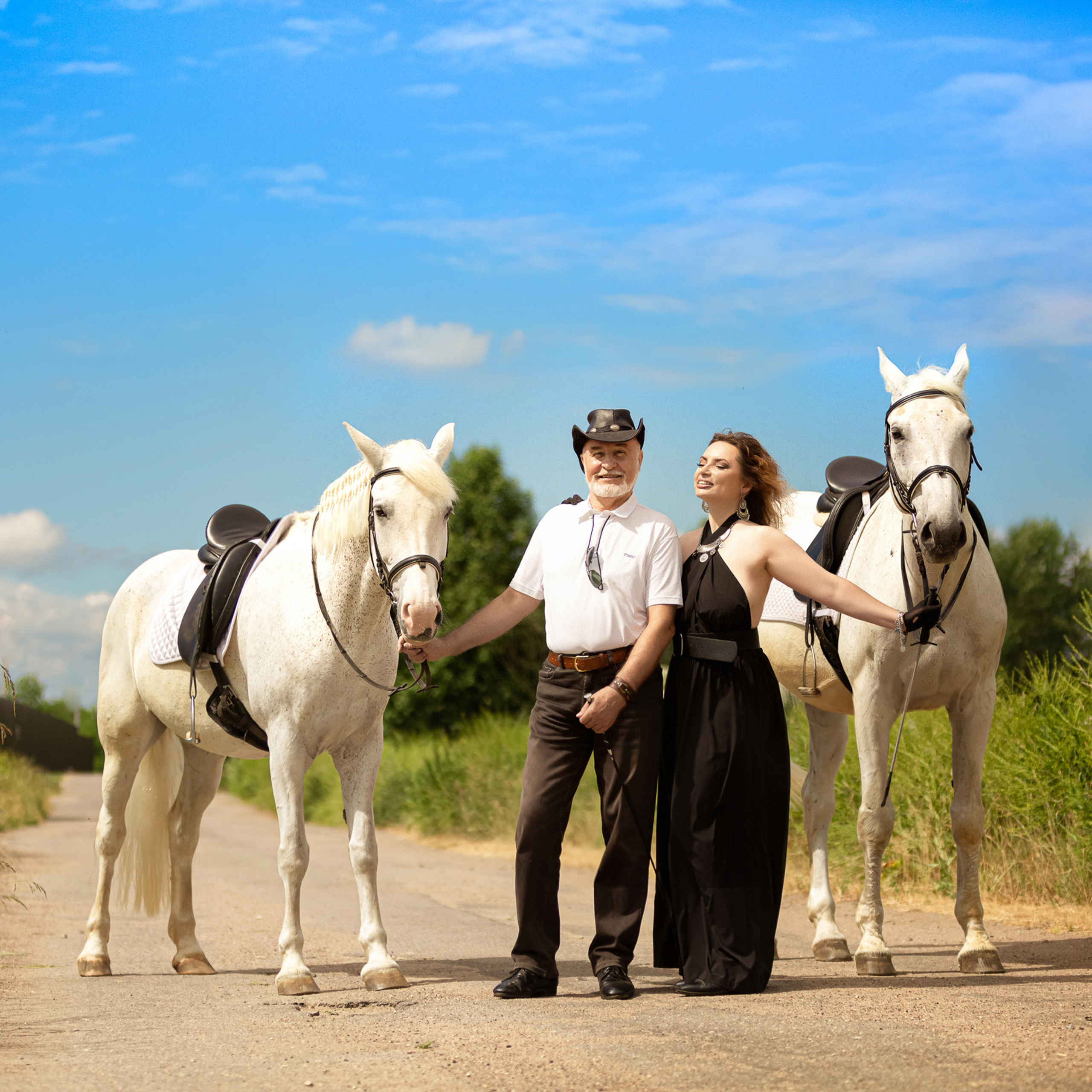 Семейный портрет дочки и папы